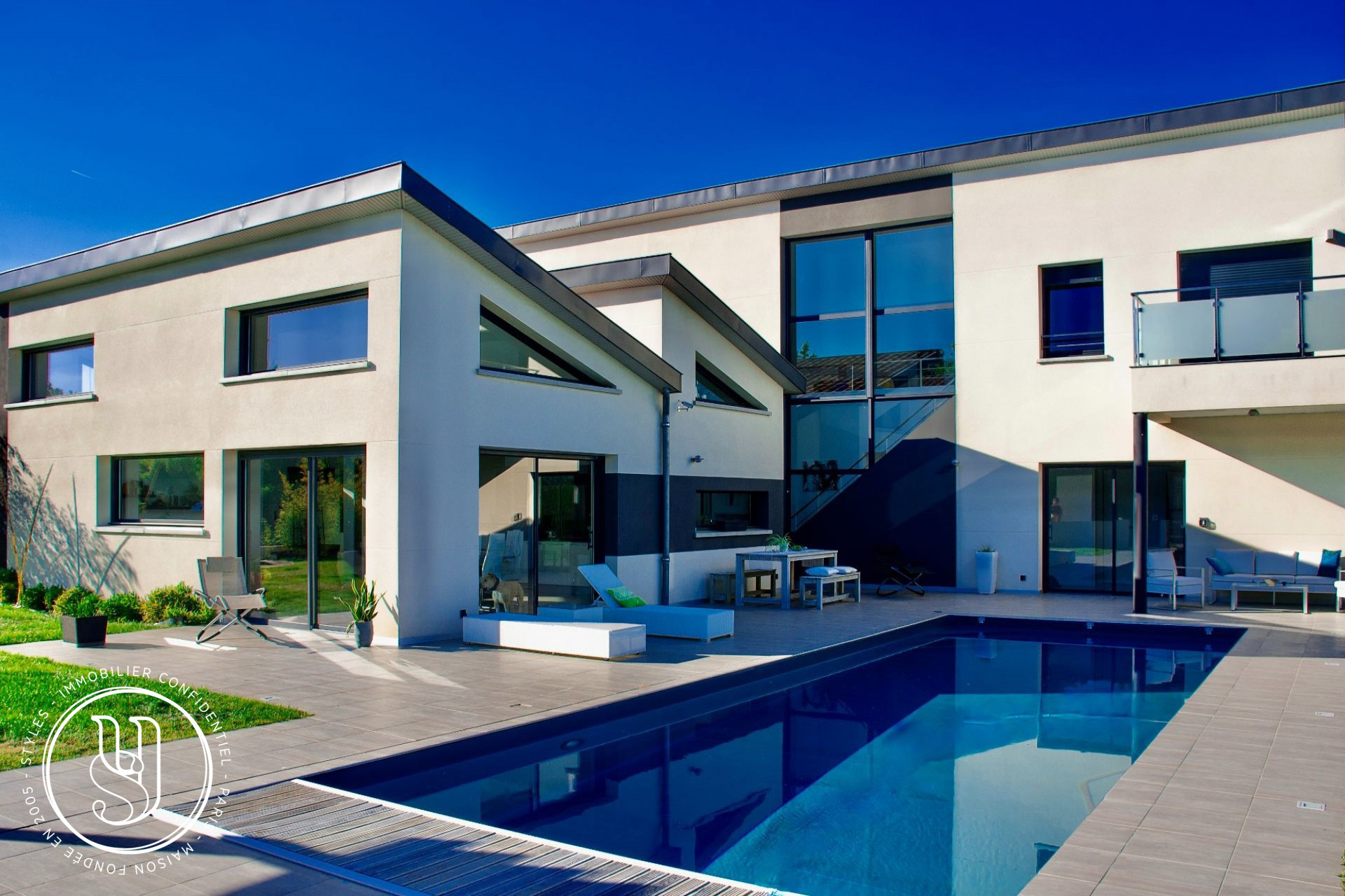 Toulouse - Nearby - Under compromise - A beautiful contemporary with pool - image 9