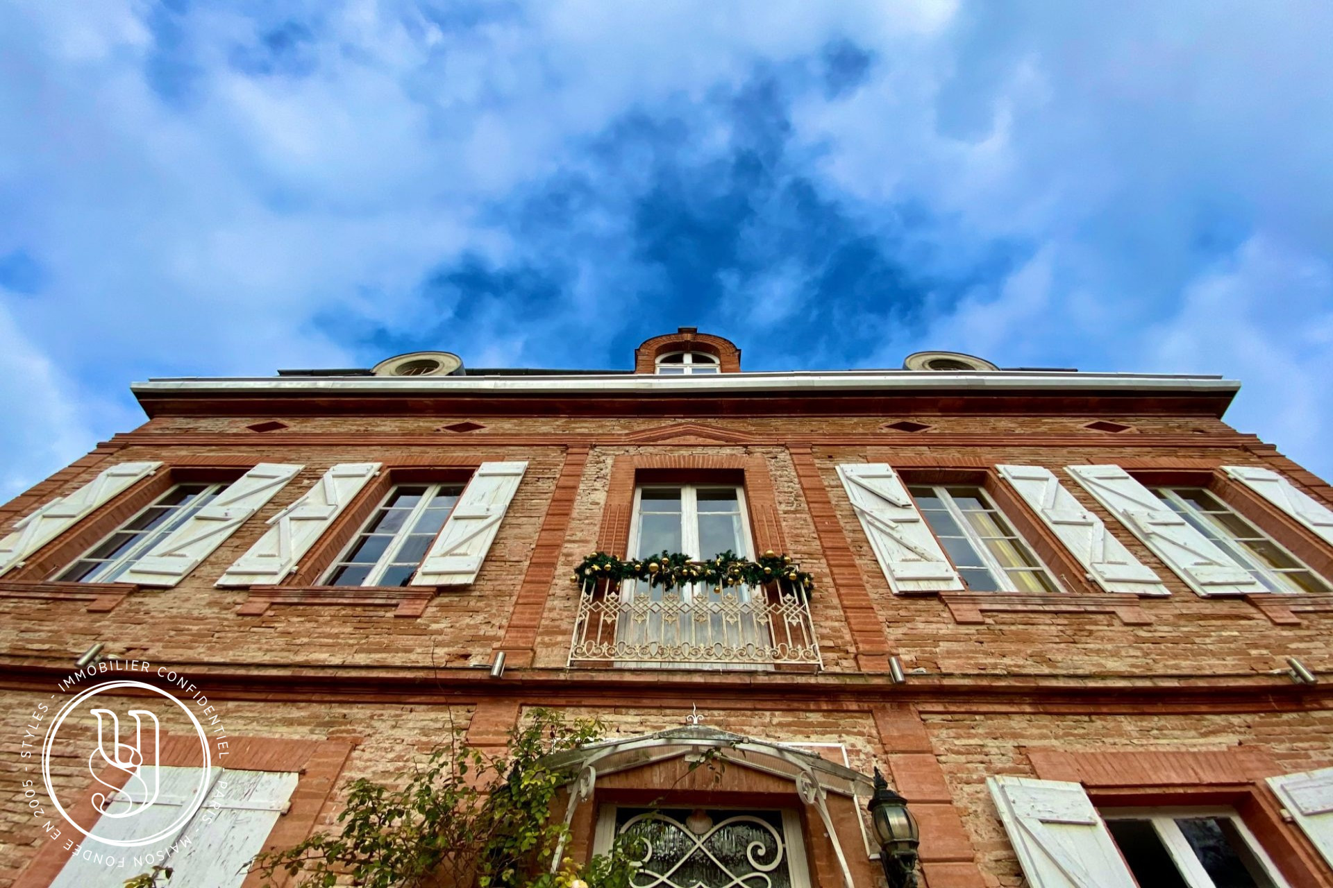 Toulouse - Proche - Une demeure bourgeoise familiale idéalement située - image 9