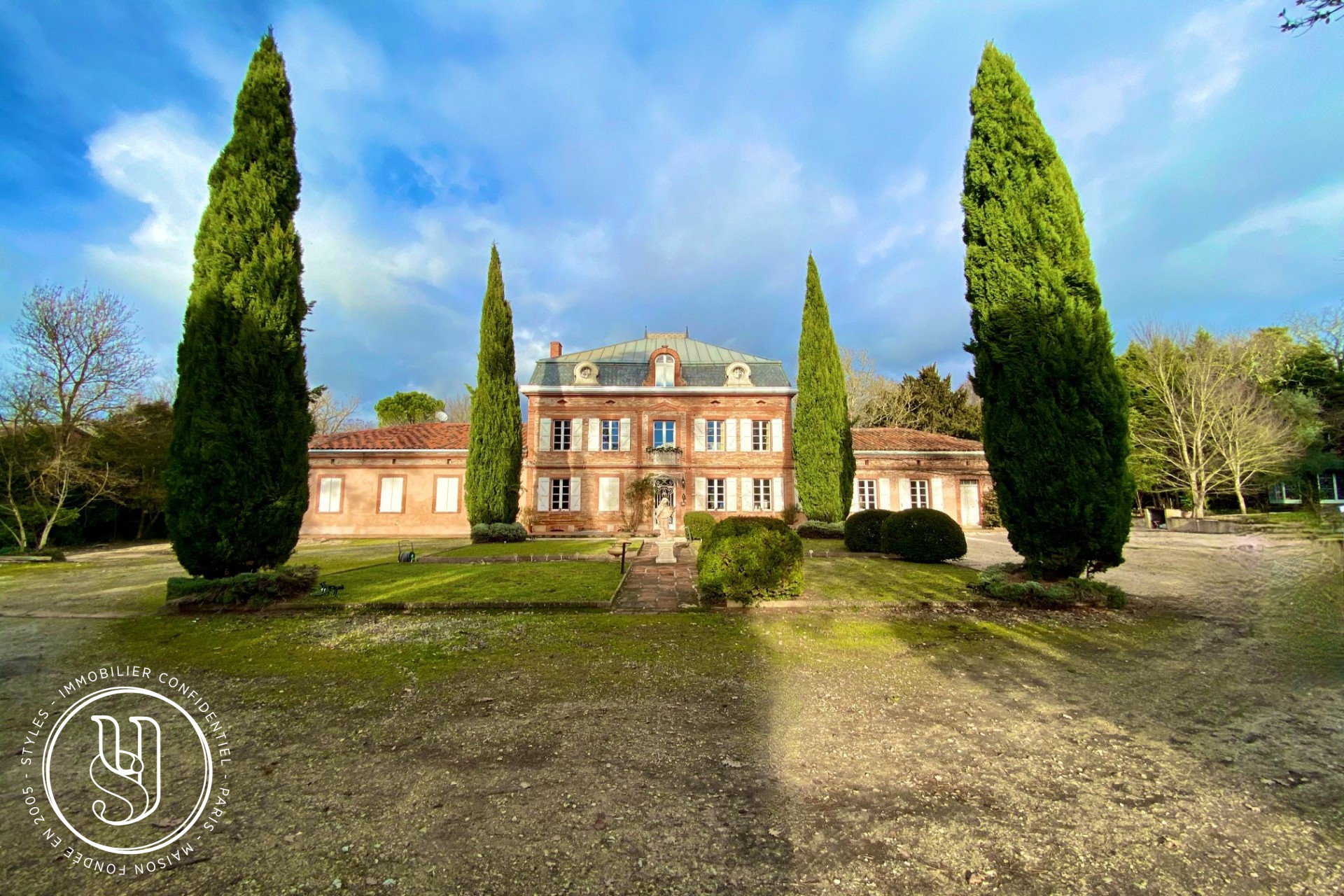 Toulouse - Under compromise - A bourgeois family home - image 1