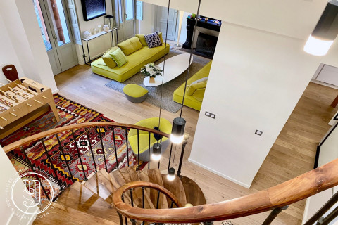 Toulouse - Adresse unique - Une maison de ville exceptionnelle - image 1
