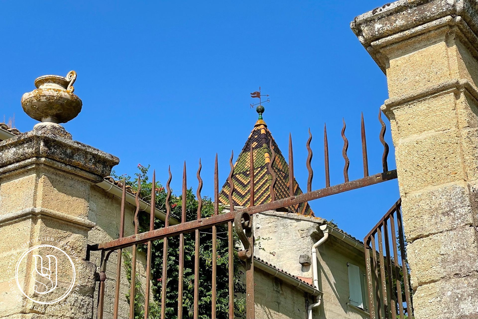 Uzès - Property with its land, close to Uzès - image 13