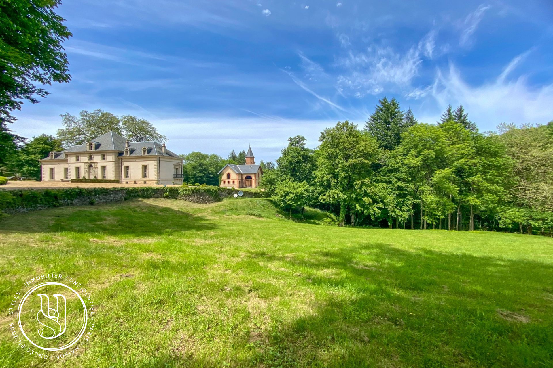 Toulouse - under offer, An elegant 19th century castle - image 1