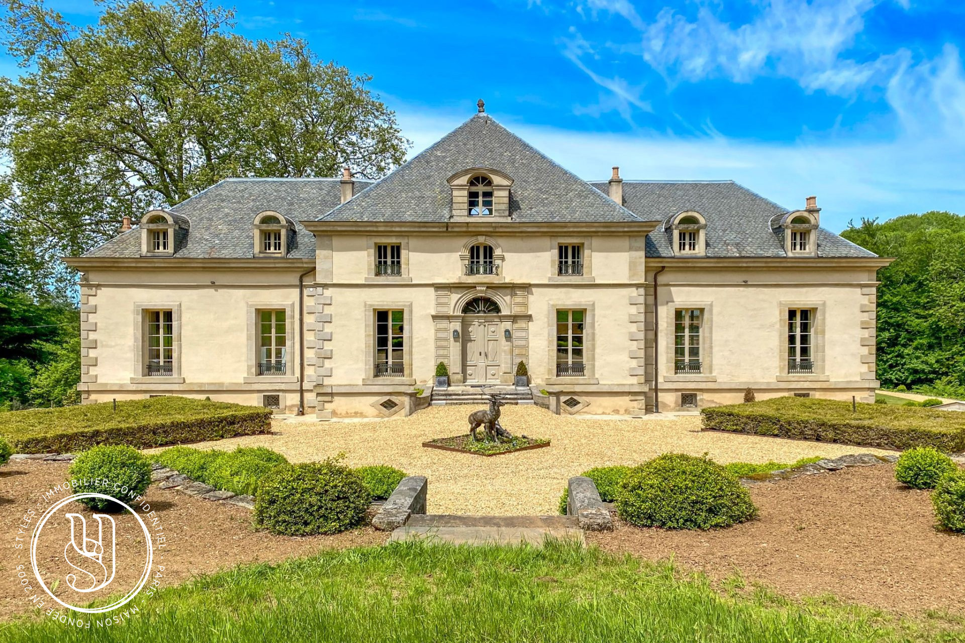 Toulouse - under offer, An elegant 19th century castle - image 12