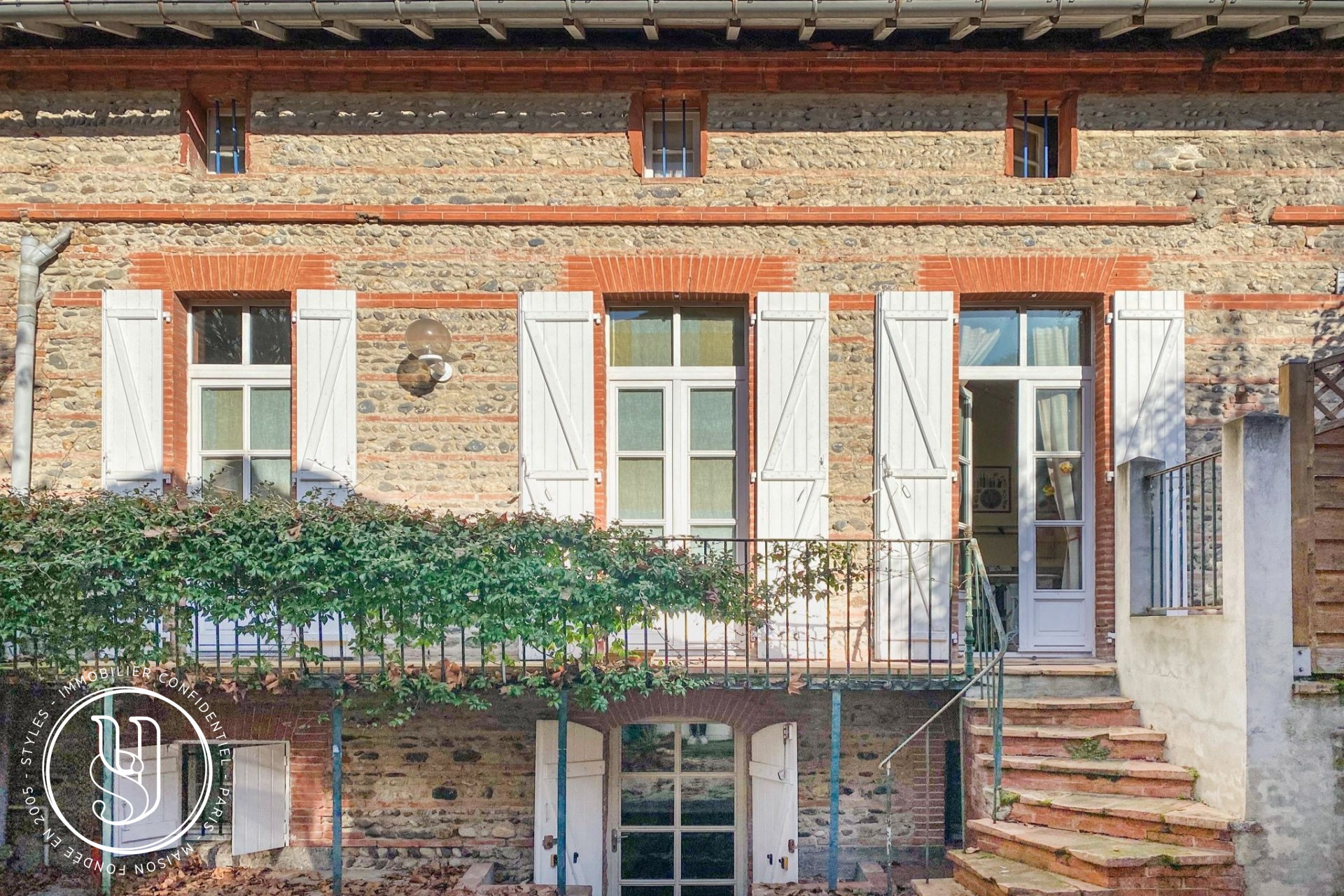 Toulouse - Under offer - Townhouse with exterior and outbuildings - image 3