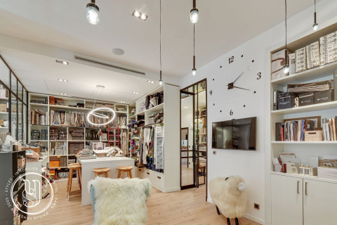 Cannes - Sous compromis - Appartement (ou bureau/showroom) - image 1