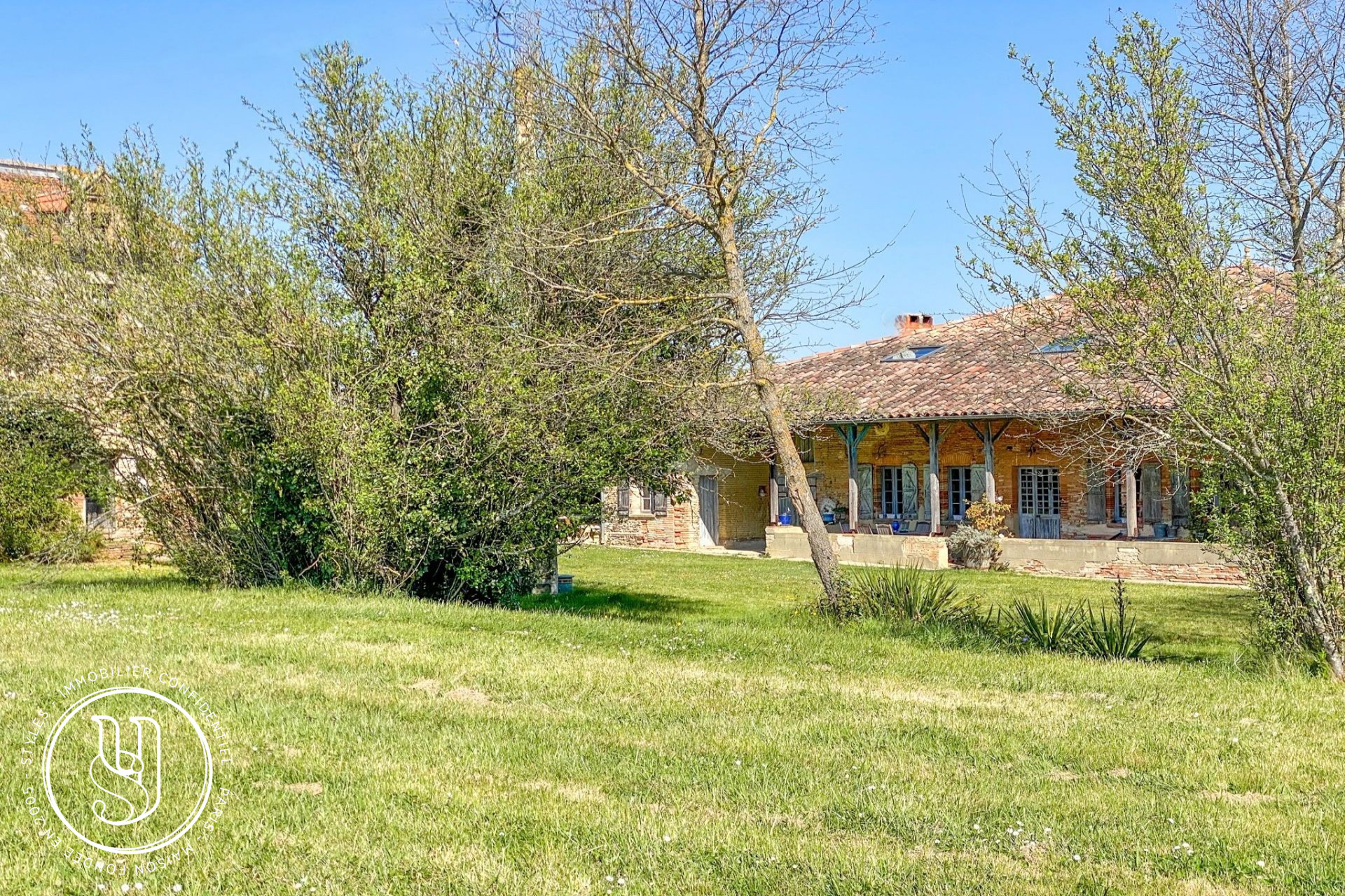 Toulouse - under offer, A superb farmhouse in the heart of 12 hectares of - image 12