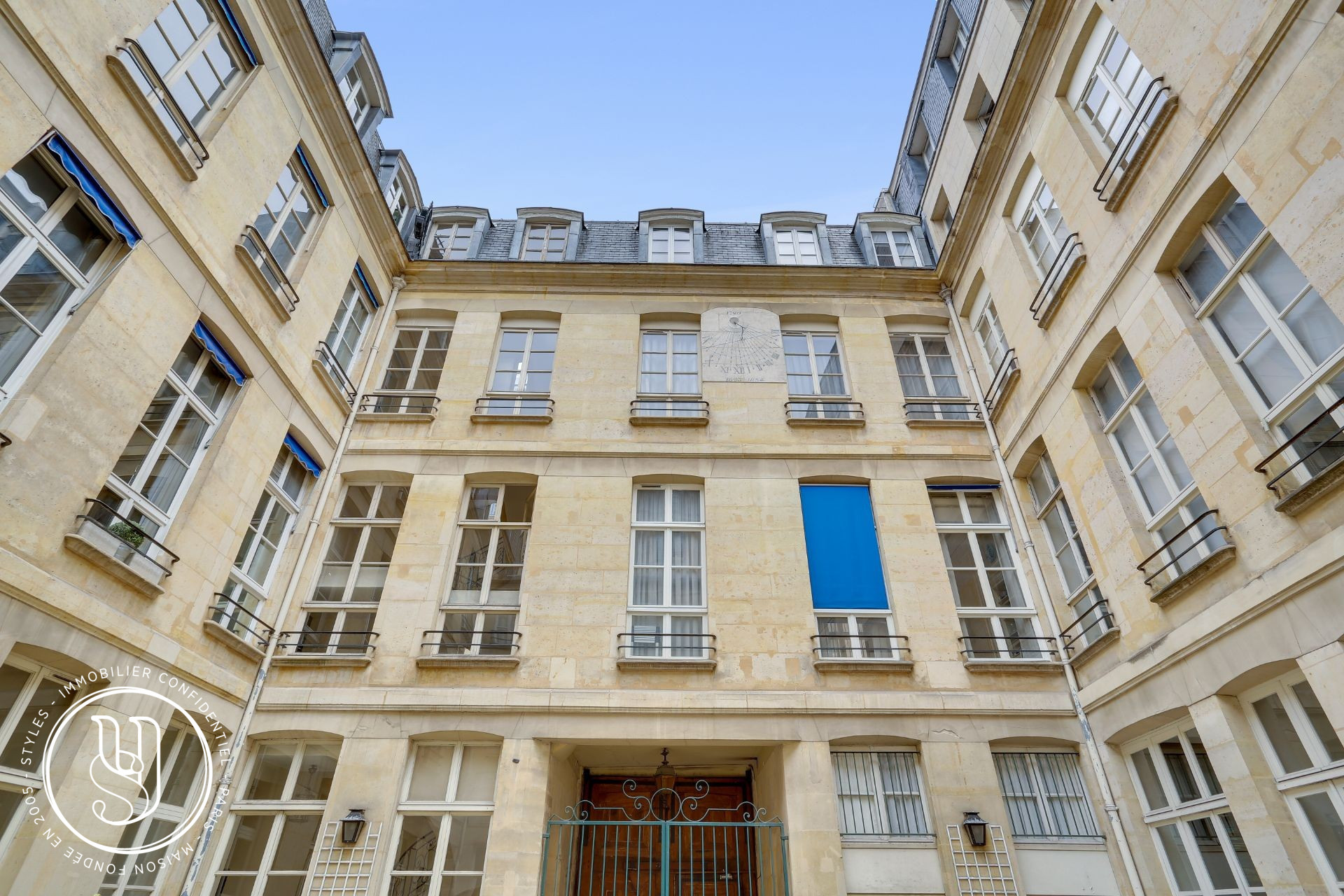 Paris - sous compromis S T Y L E S, Dans un hôtel particulier, à côté  - image 10
