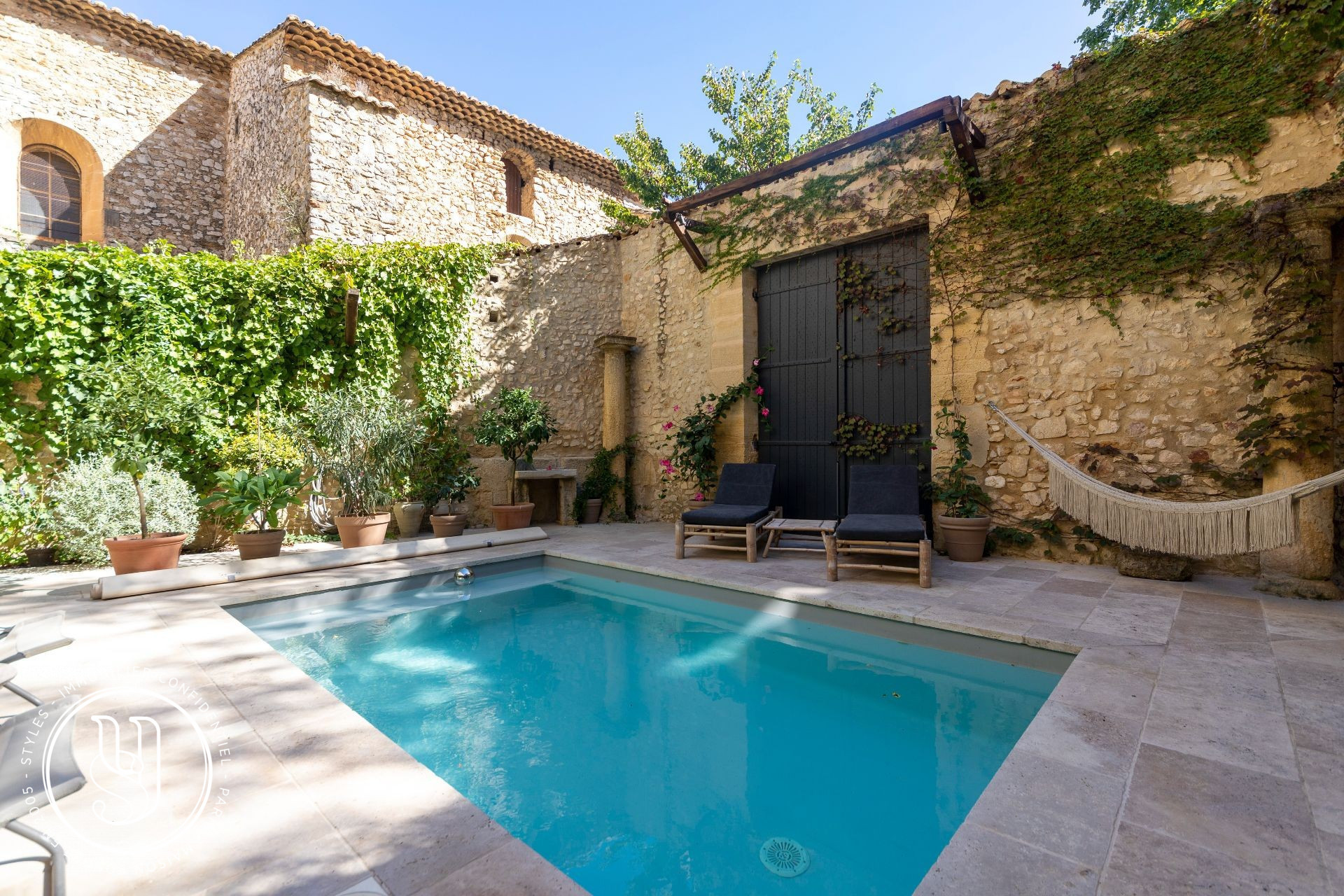 Uzes - surroundings, sold by S T Y LE S, a beautiful, refined and ele - image 3