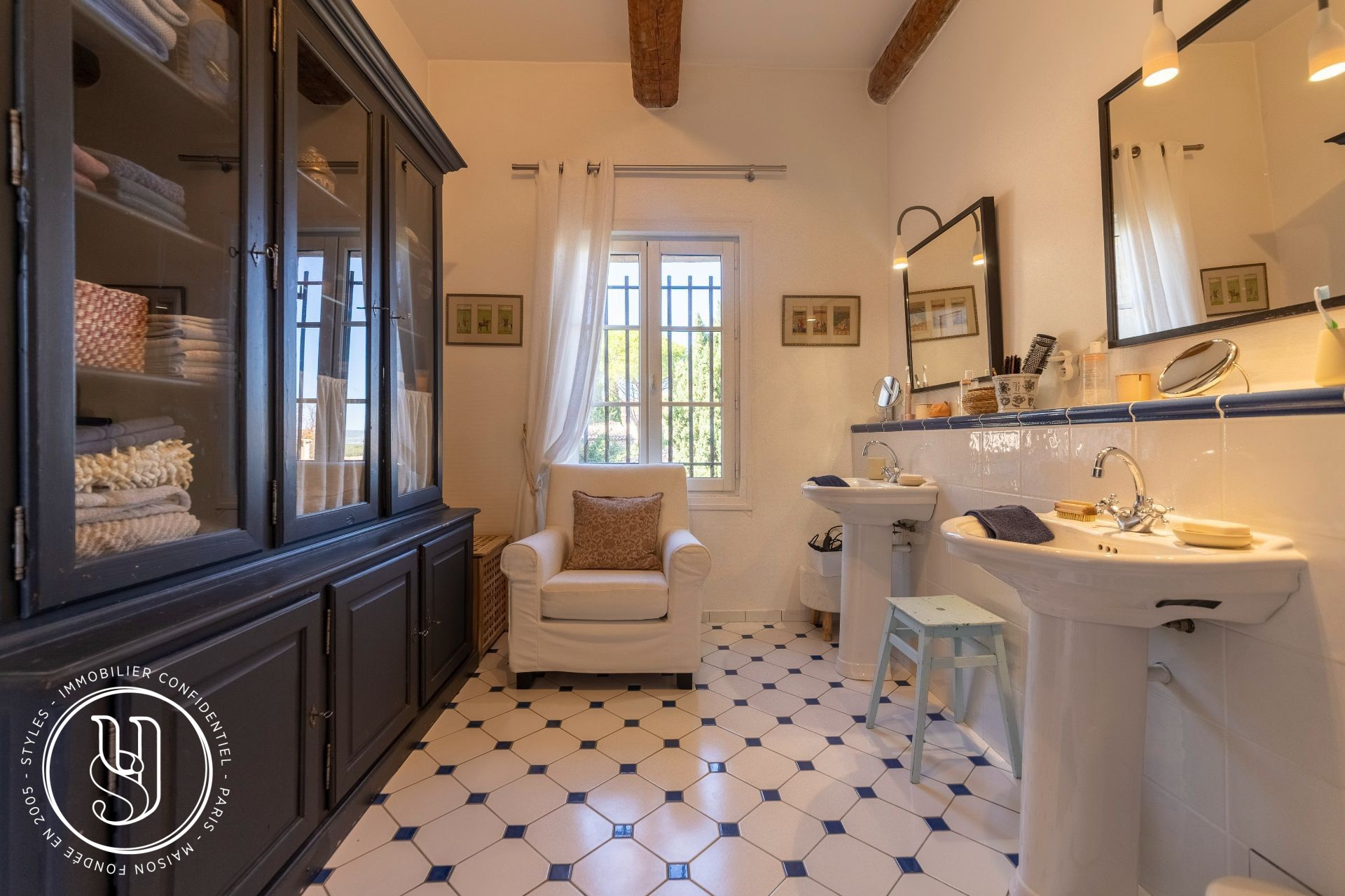 Uzes - surroundings, sold by S T Y LE S, a beautiful, refined and ele - image 15