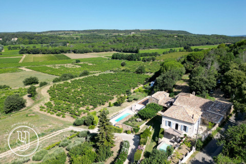 Uzès - Paradise found - Uzès, house with gites - image 1