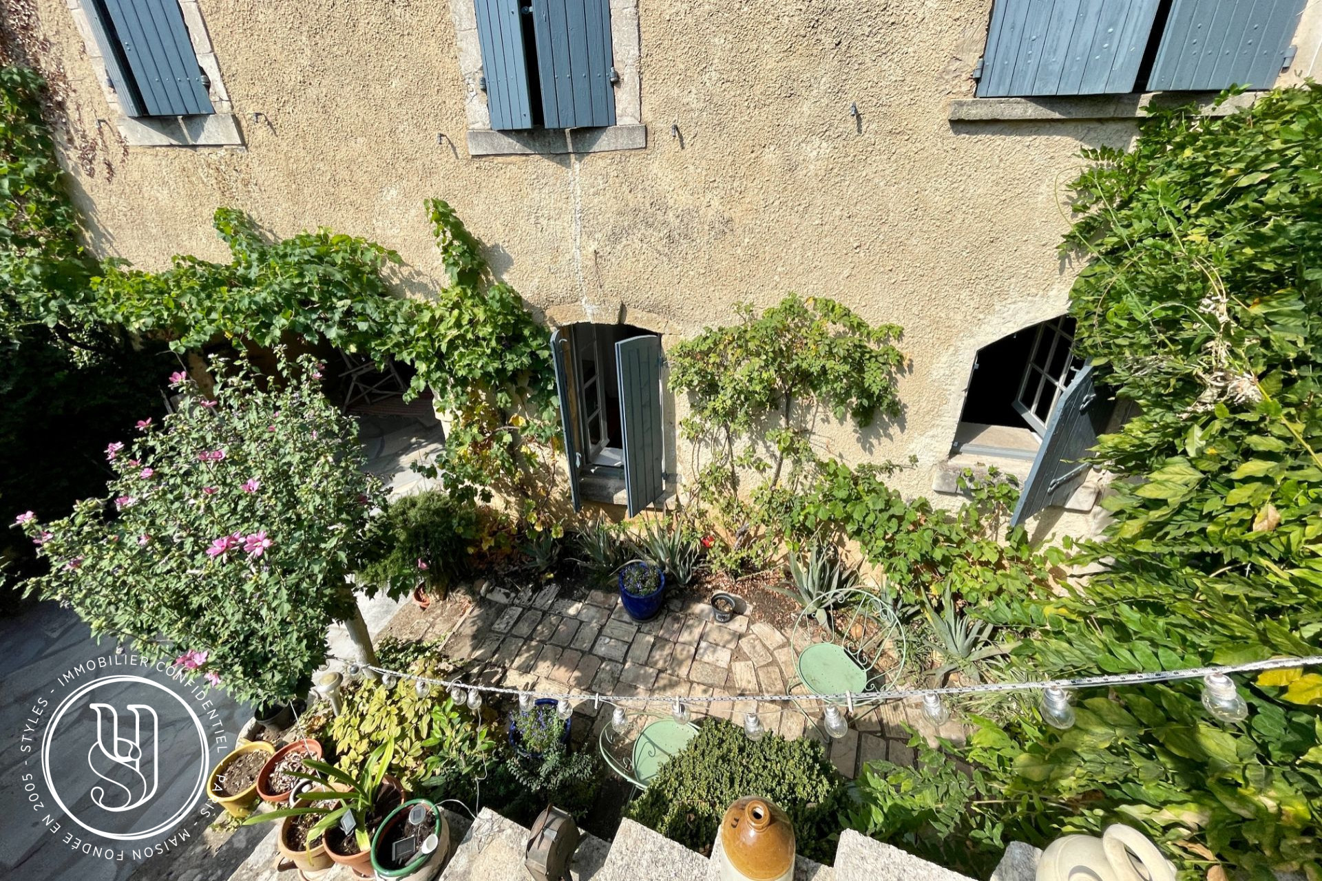 Uzès - surroundings - A charming house in a village with amenities - image 2