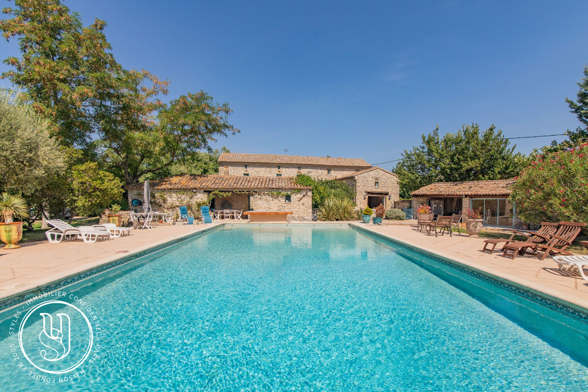 Uzès - Beautiful farmhouse in a village ten minutes from Uzès - image 4