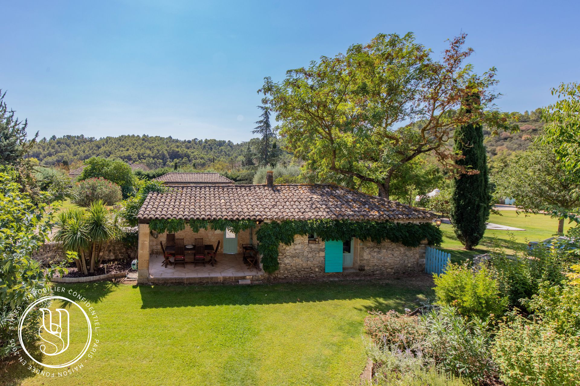 Uzès - Beautiful farmhouse in a village ten minutes from Uzès - image 10