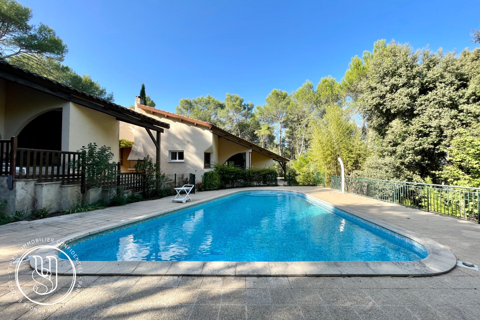 Montpellier - near, a hidden gem/confidential house in a green setting... - image 3
