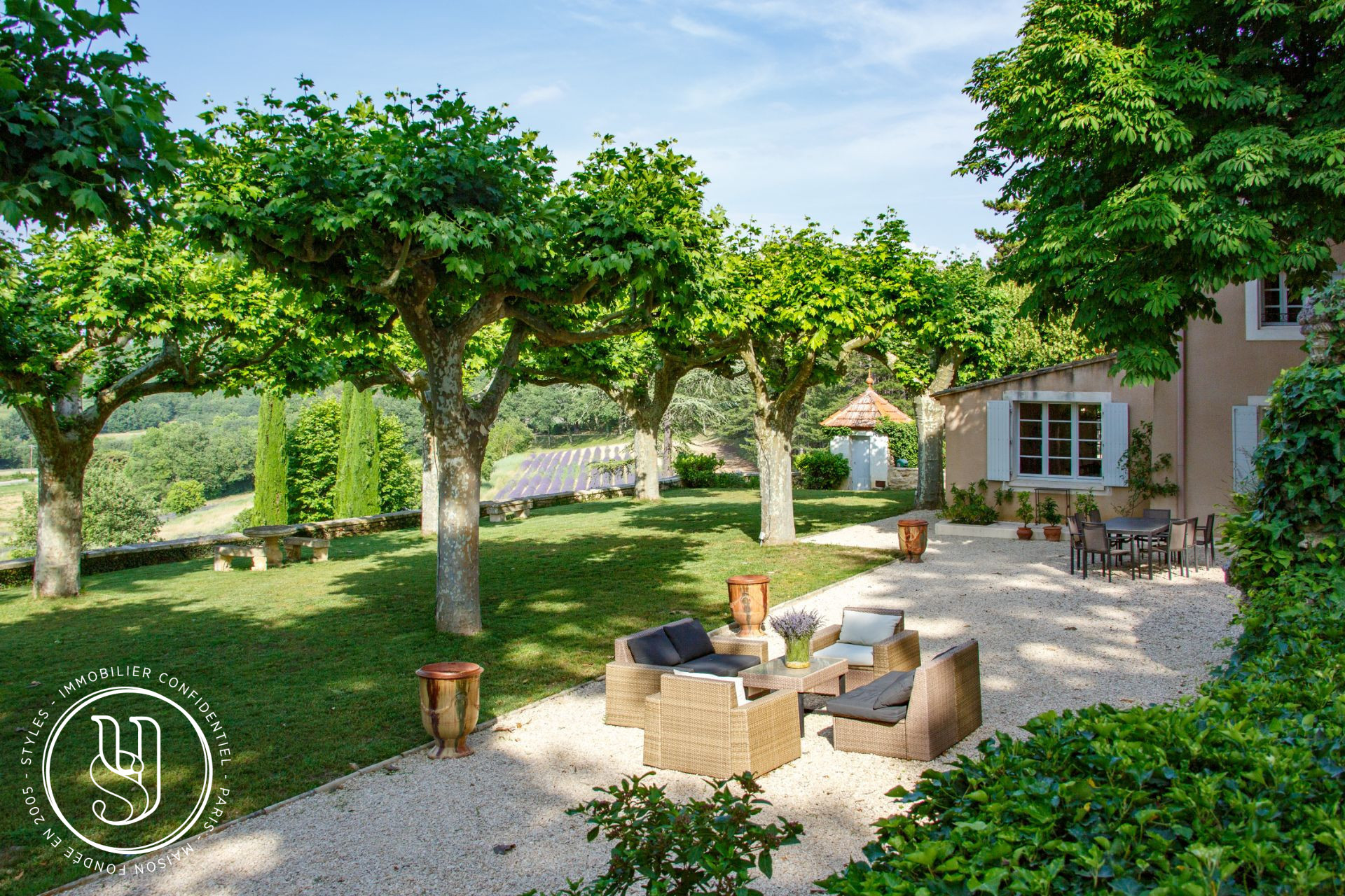 Saignon - a Provençal countryside with breathtaking views - image 16