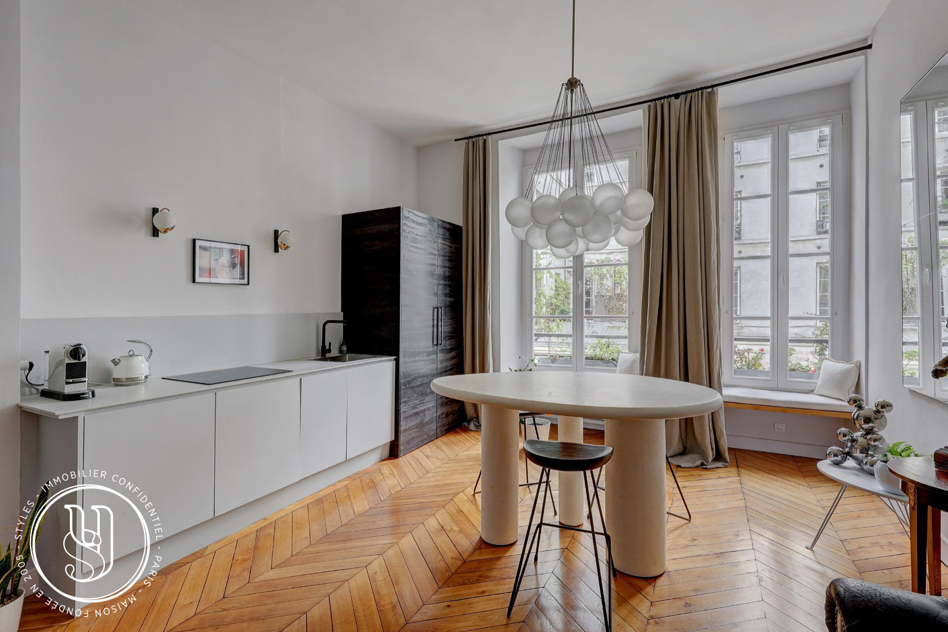 Paris - rue Jacob - Spacious studio in perfect condition close to Plac - image 3