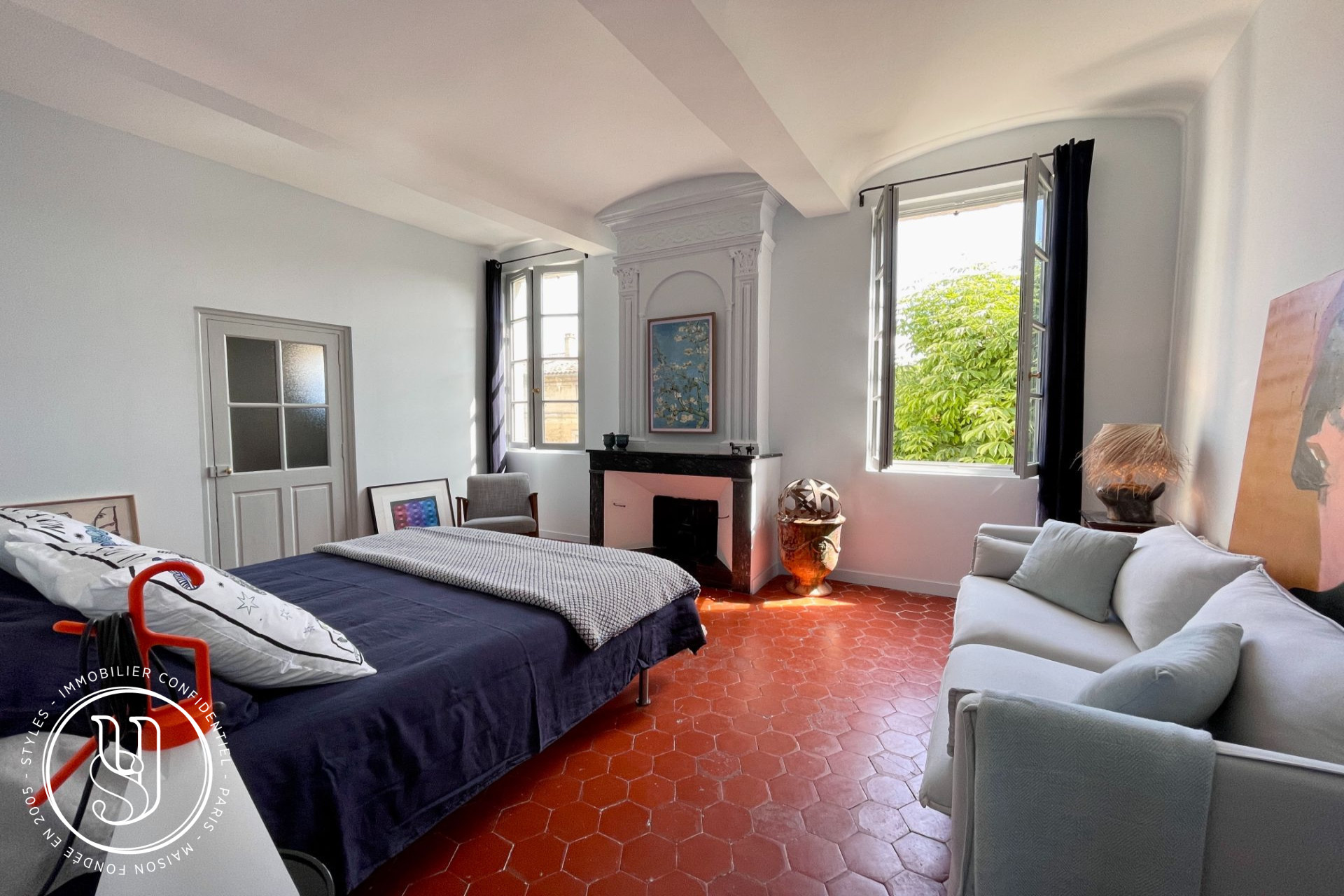 Uzès - center, sold by S T Y L E S, elevator and Duchy views - image 10