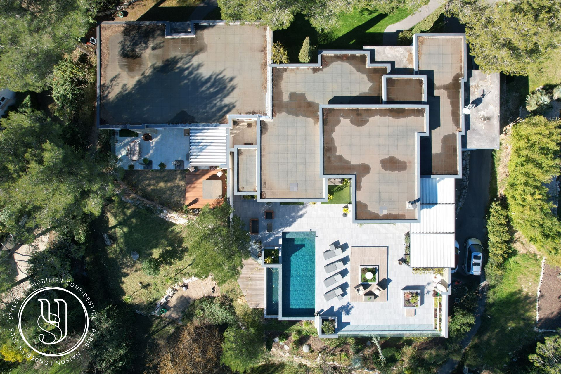 Montpellier - Nord - An Exceptional Contemporary house - image 7