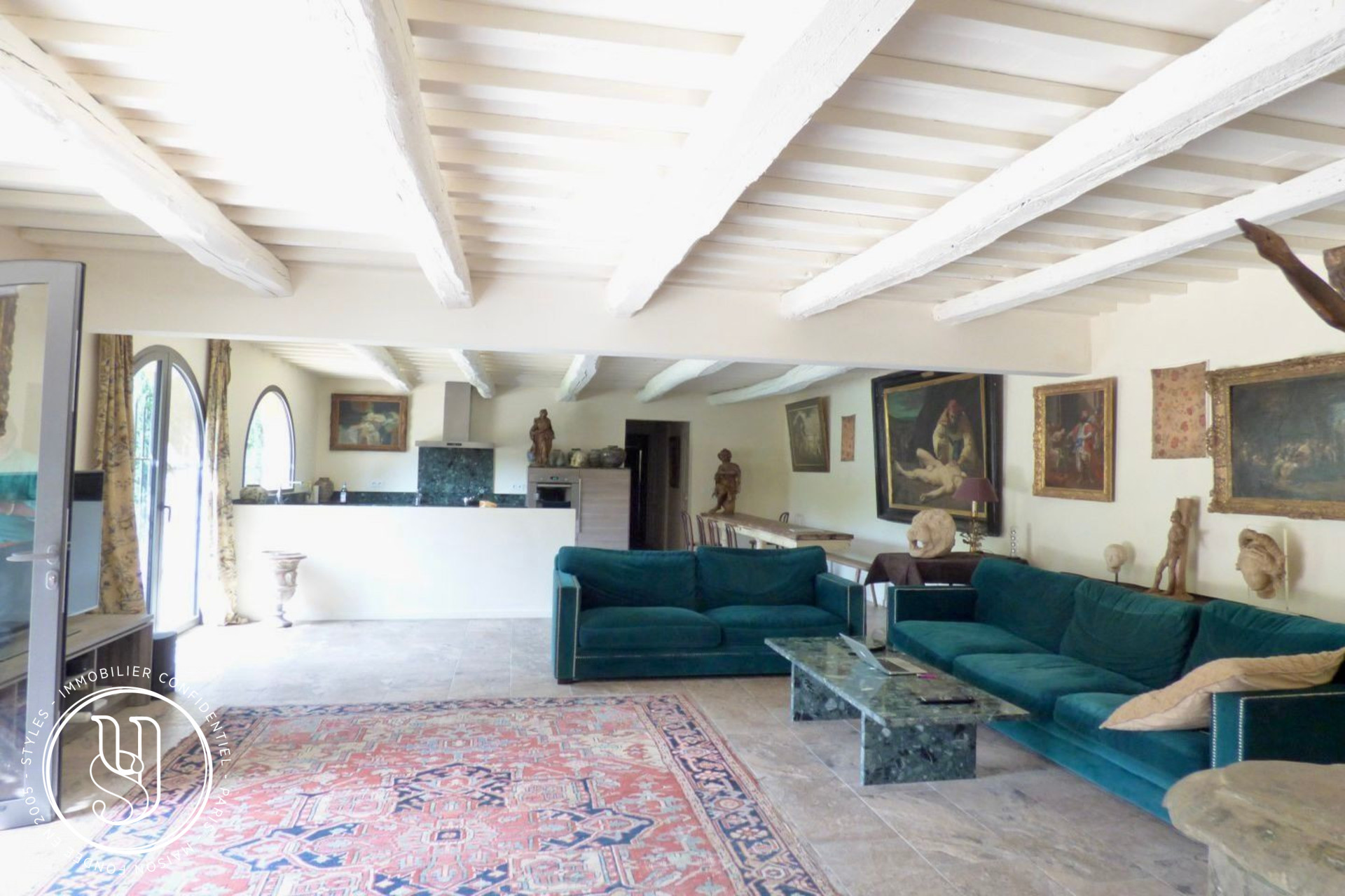 Uzès - in the countryside, peaceful, the sweet life - image 2