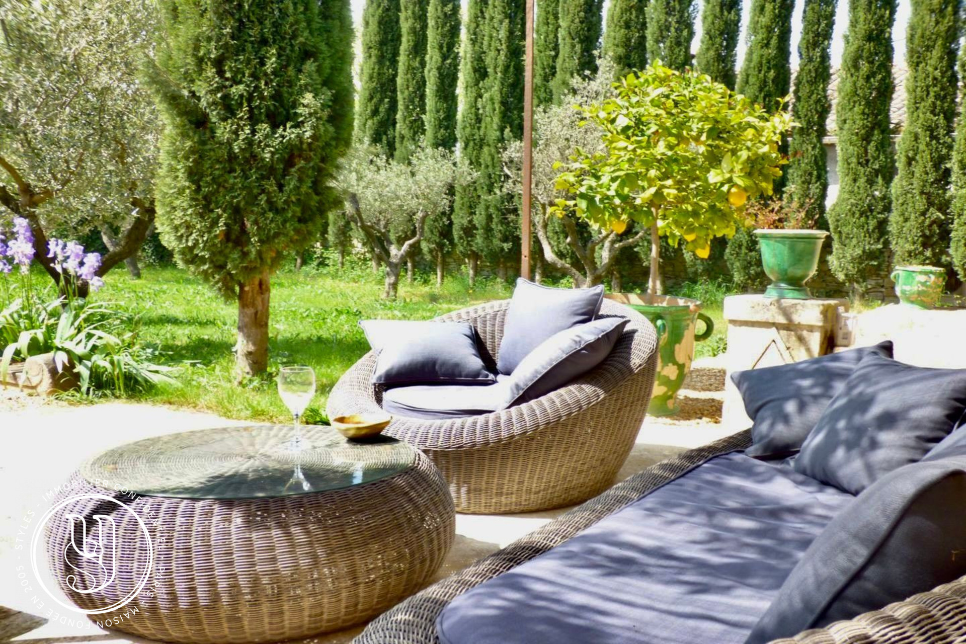 Uzès - in the countryside, peaceful, the sweet life - image 7