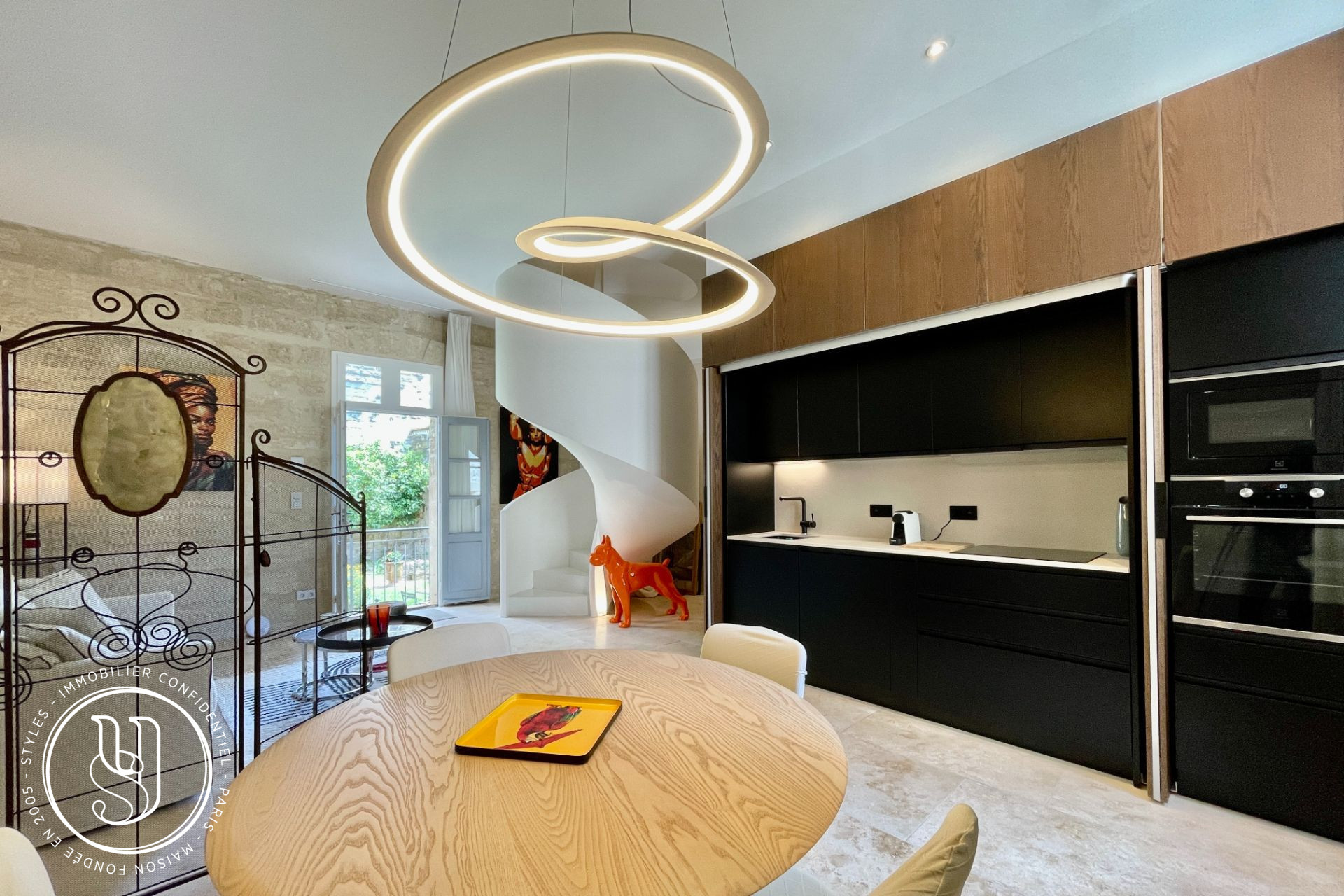 Uzès - Elegant apartment in the heart of historic Uzès - image 4