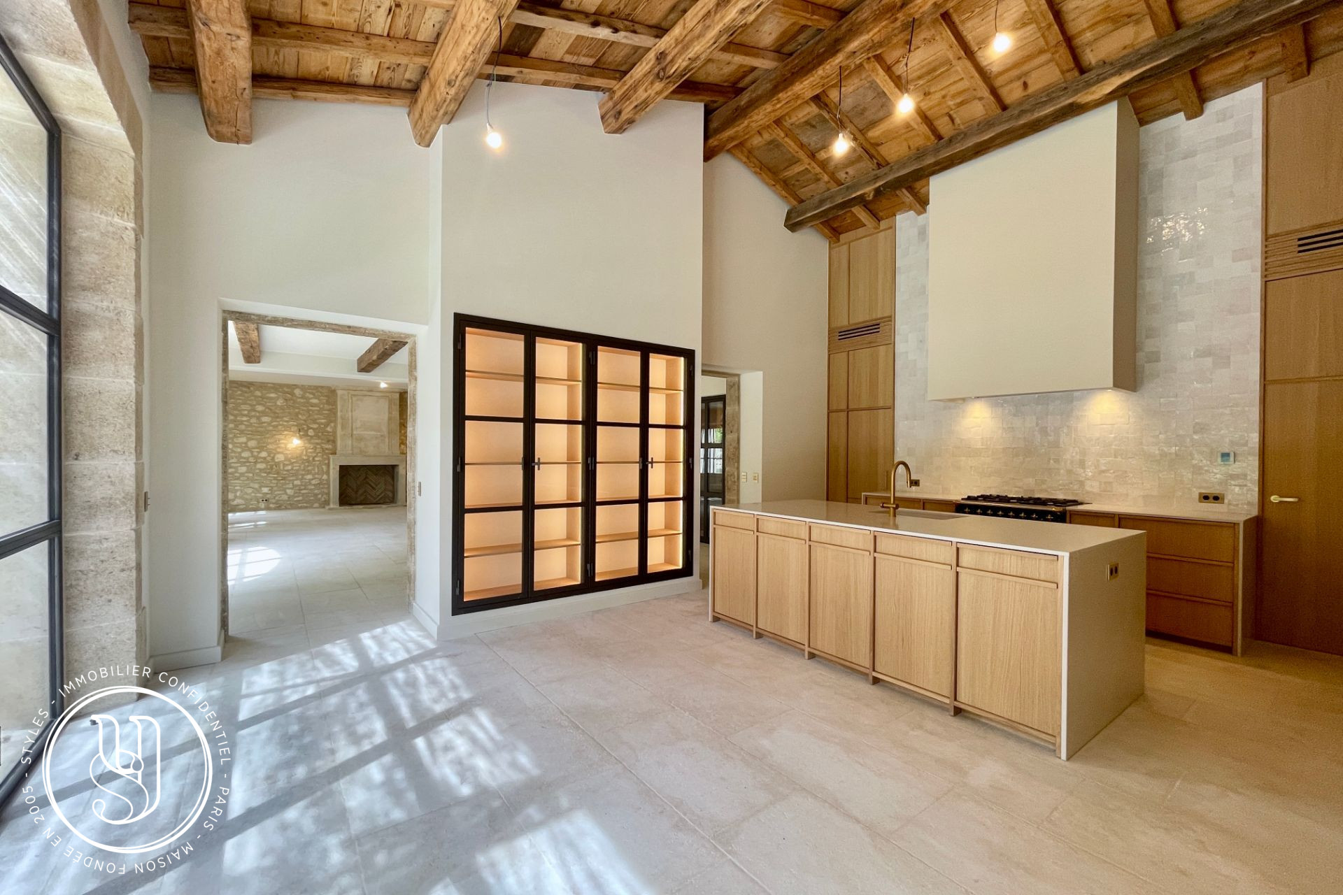 Eygalières - Sumptuous restored farmhouse - image 12