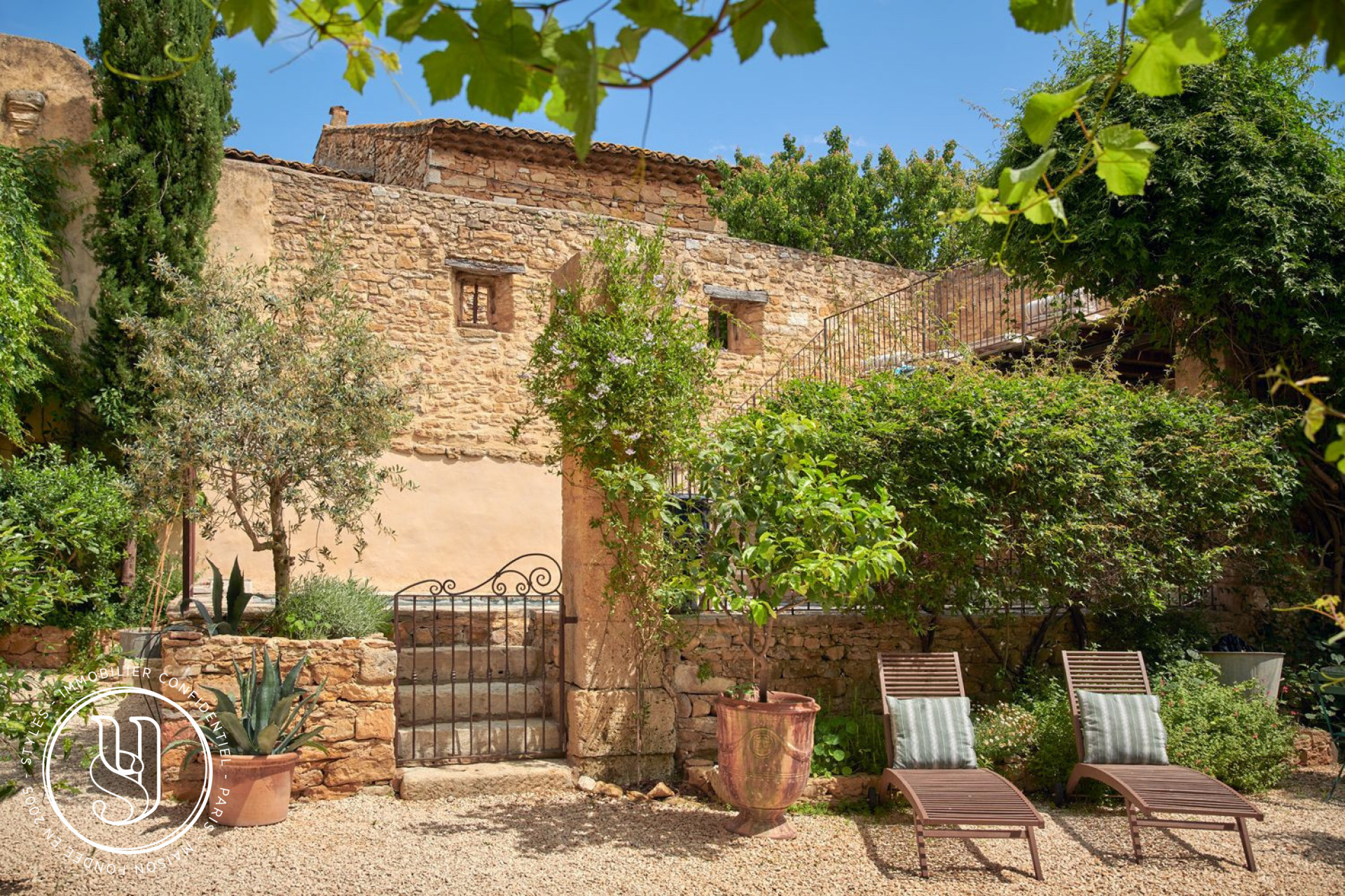 Uzès - Un havre romantique près d''Uzès plein de charme, de sérénit - image 3