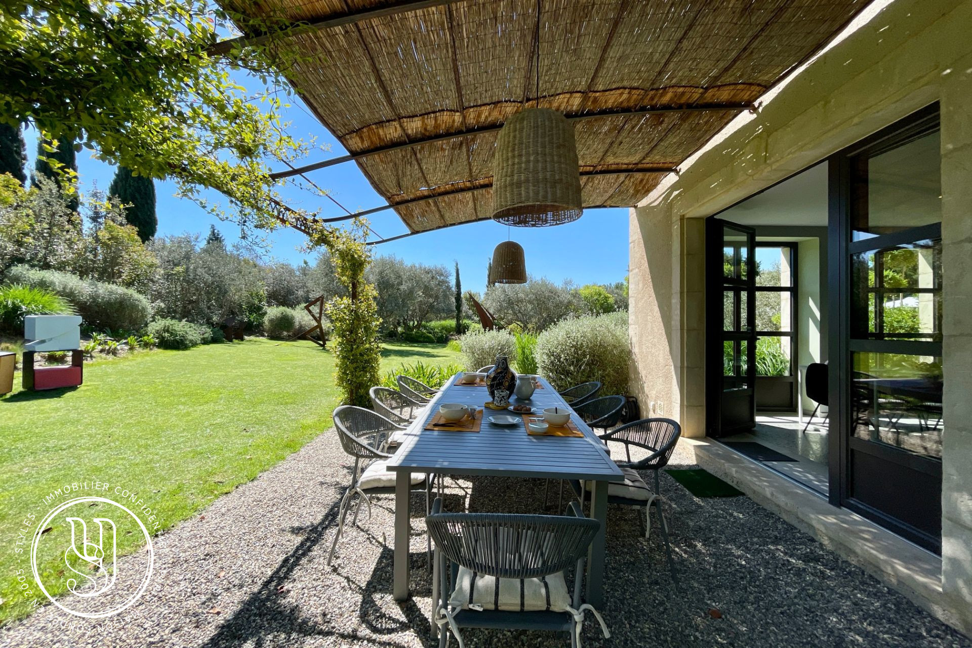 Eygalières - The Art of Living in Eygalières, a unique property - image 14