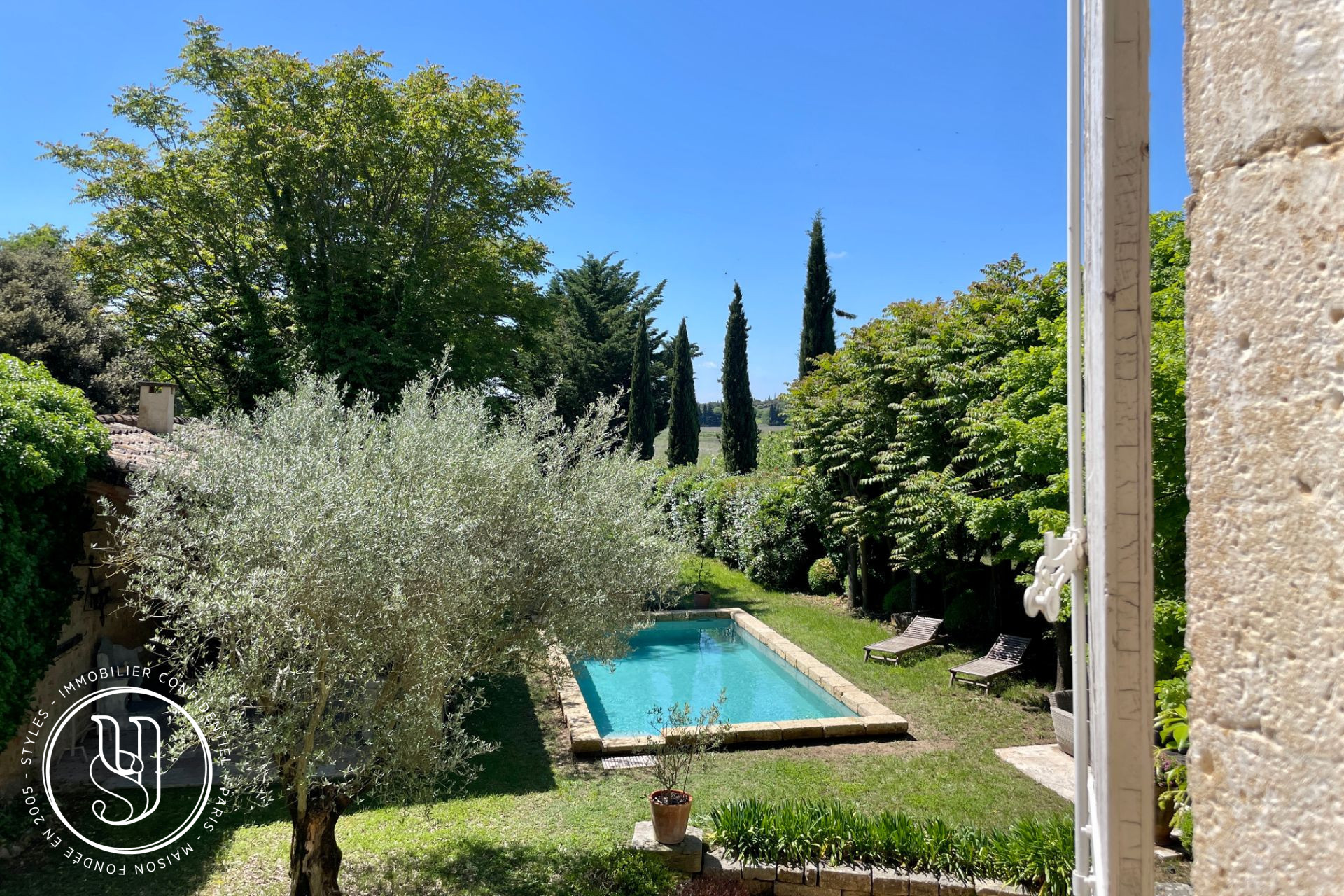 Uzès - proche, une maison avec cachet, restaurée avec gout - image 11