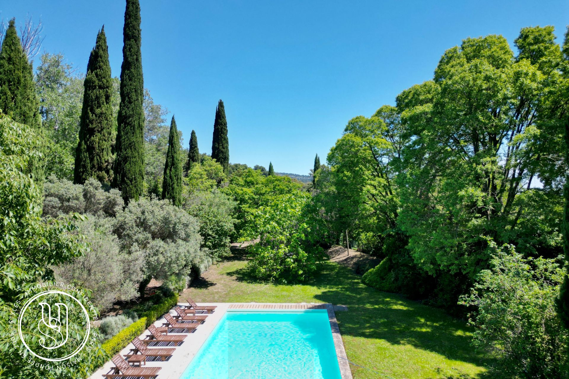 Saint-Rémy-de-Provence - exceptional provençal bastide located in the heart of the Alpi - image 8