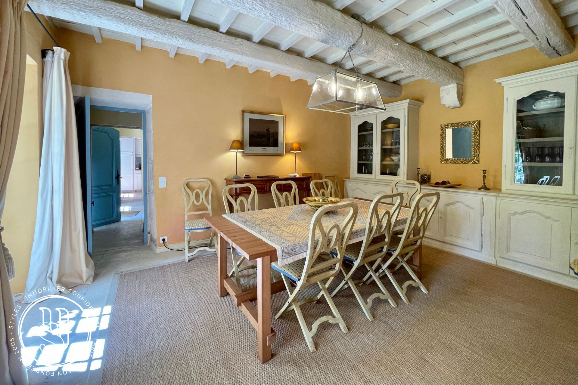 Saint-Rémy-de-Provence - exceptional provençal bastide located in the heart of the Alpi - image 12