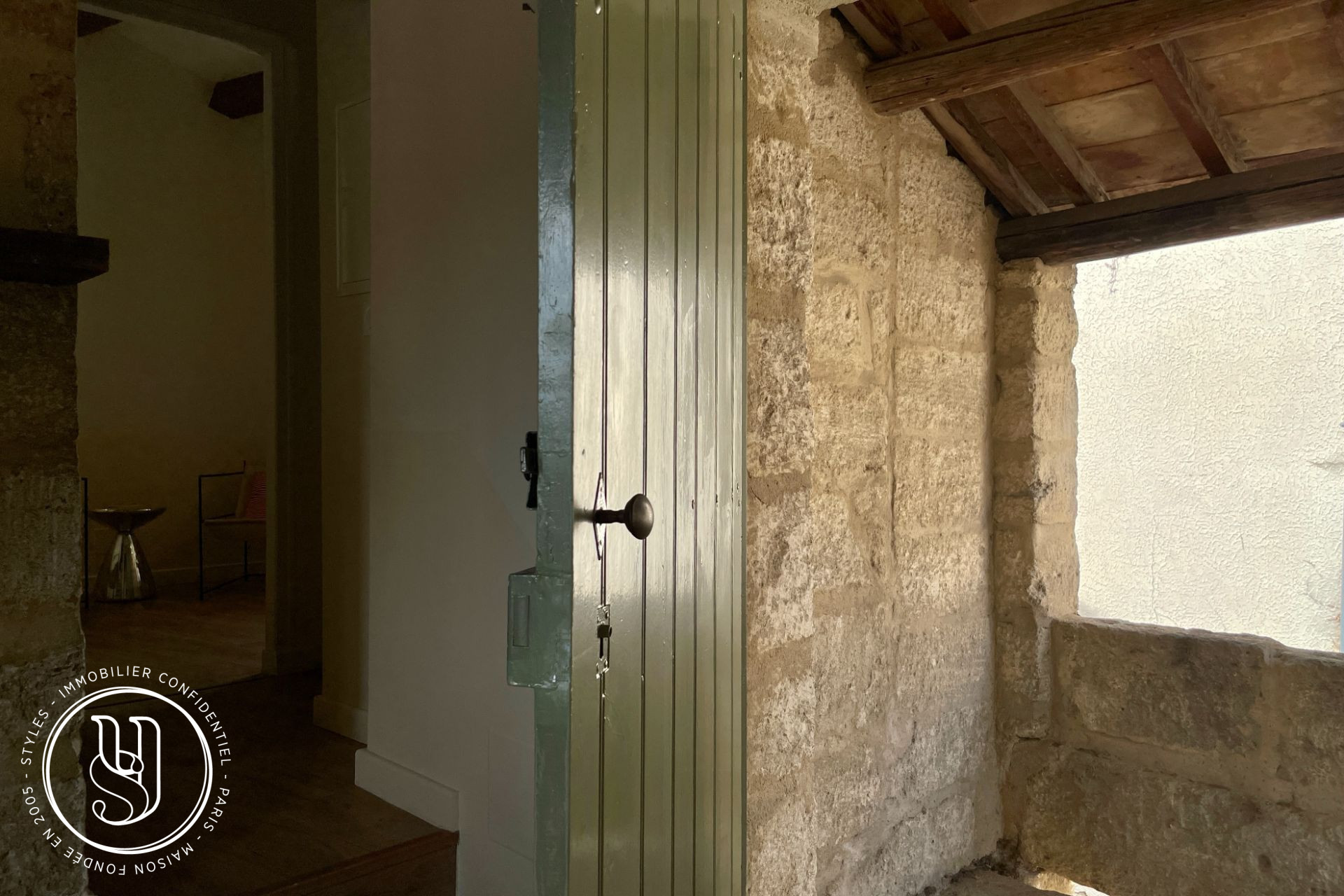 Uzès - proche - 2 appartements dans une charmante maison en pierre - image 10
