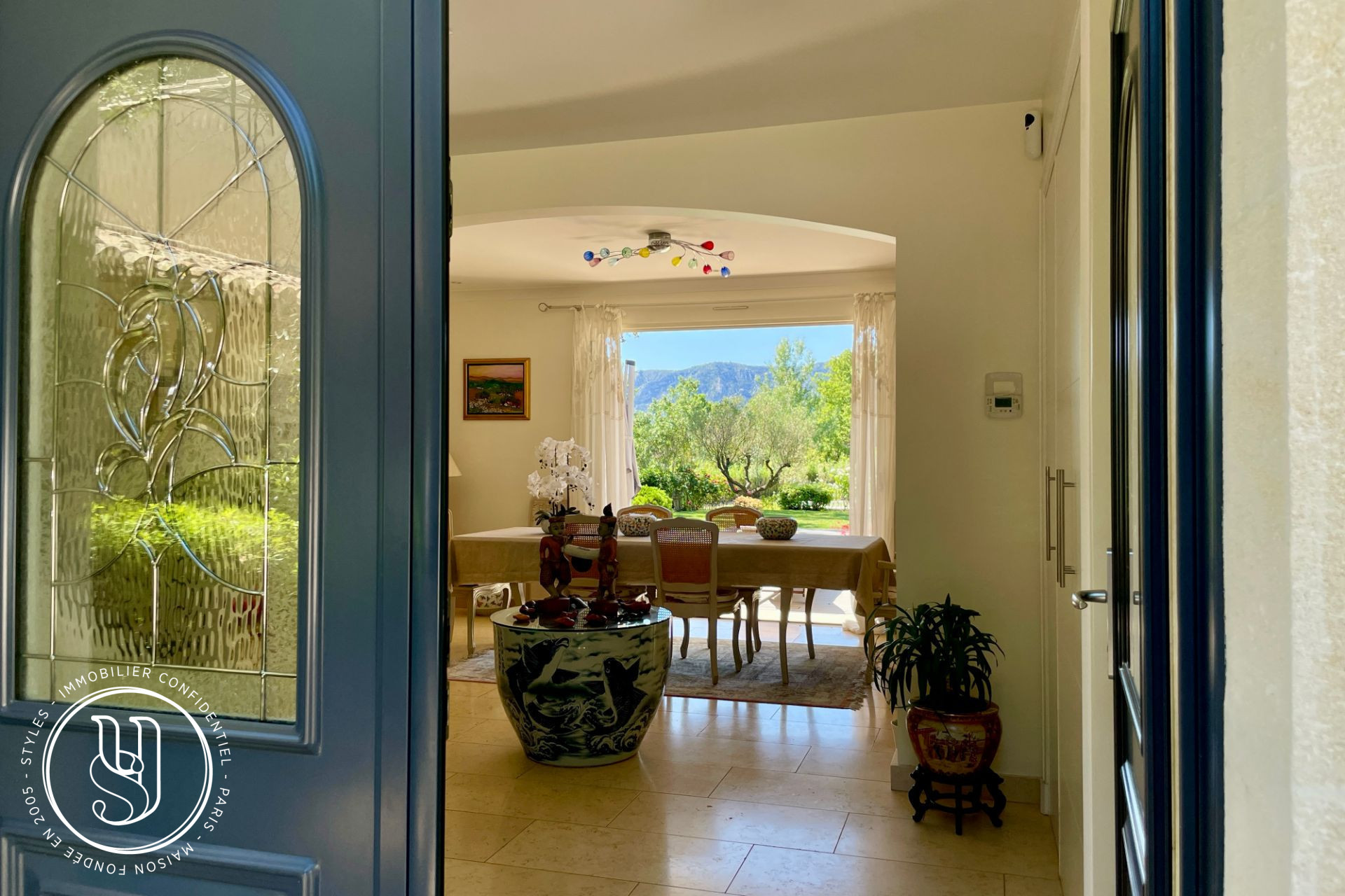 Saint-Rémy-de-Provence - Au calme, villa provençale avec vue exceptionnelle - image 2