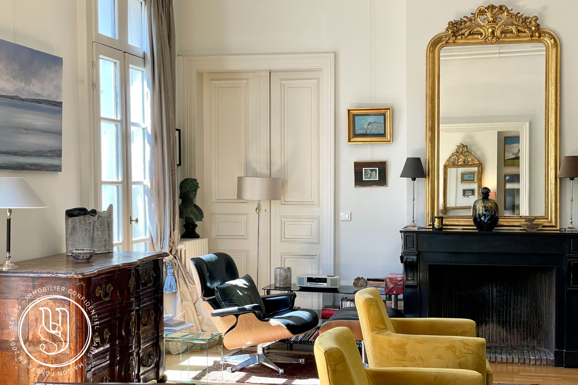 Montpellier - historical center - a large bright apartment - image 12