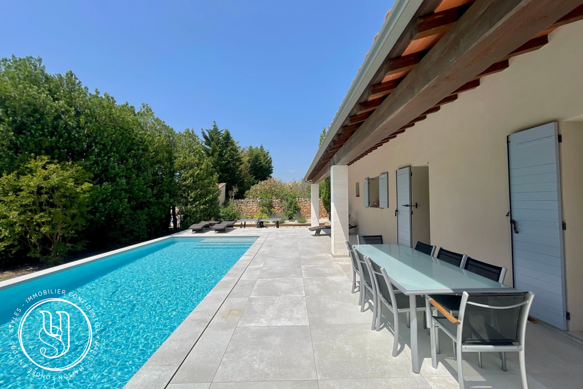 Maussane-les-Alpilles - Luxury villa, light and softness in the heart of the village - image 9