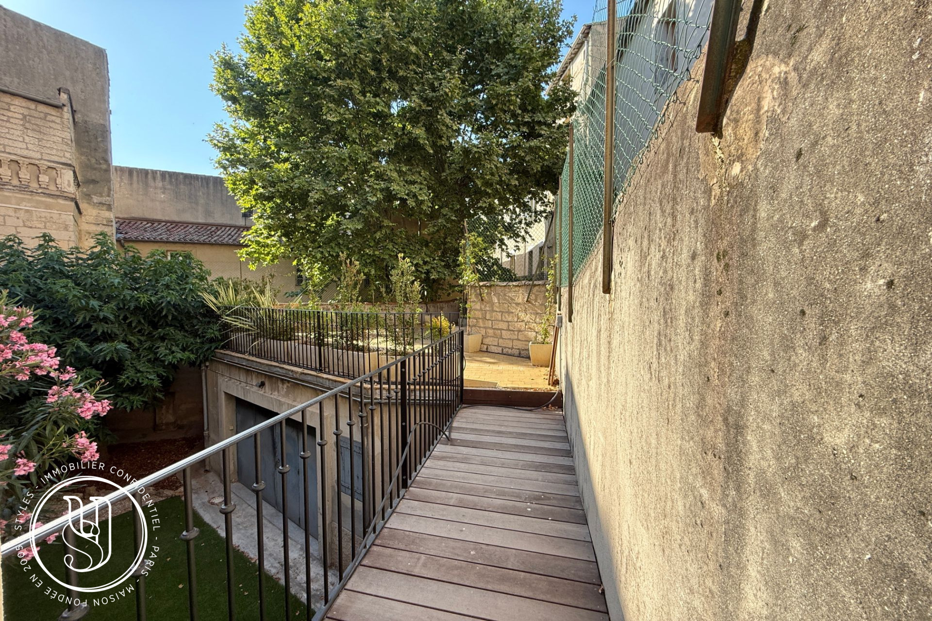 Montpellier - centre historique, cachet, restauration de luxe, terrasse et h - image 6
