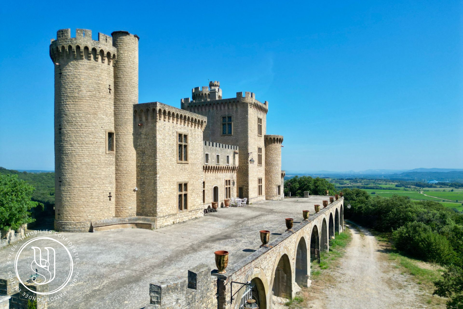 Uzès - Entre Cité Ducale et Palais des Papes.  - image 14