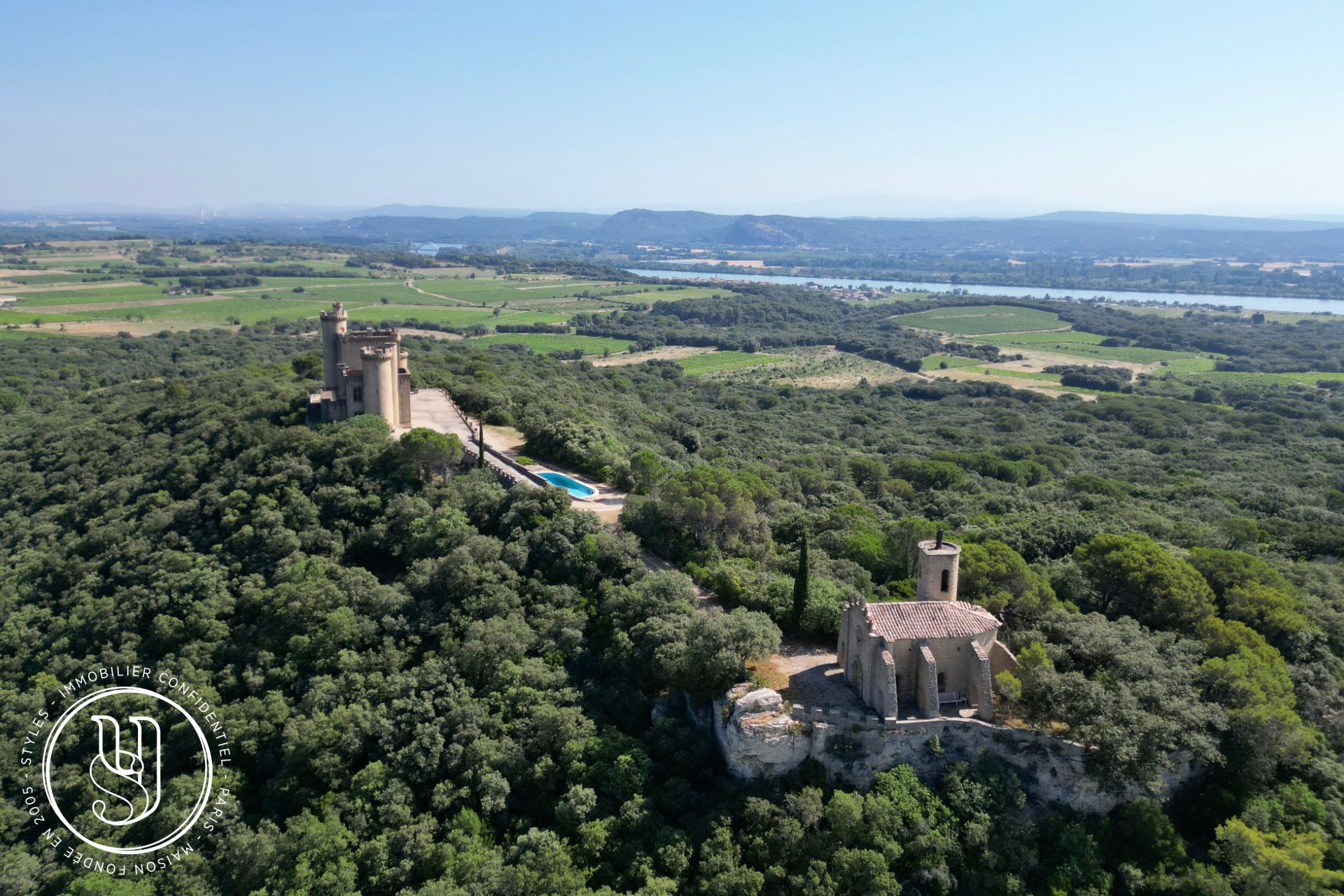 Uzès - Entre Cité Ducale et Palais des Papes.  - image 8