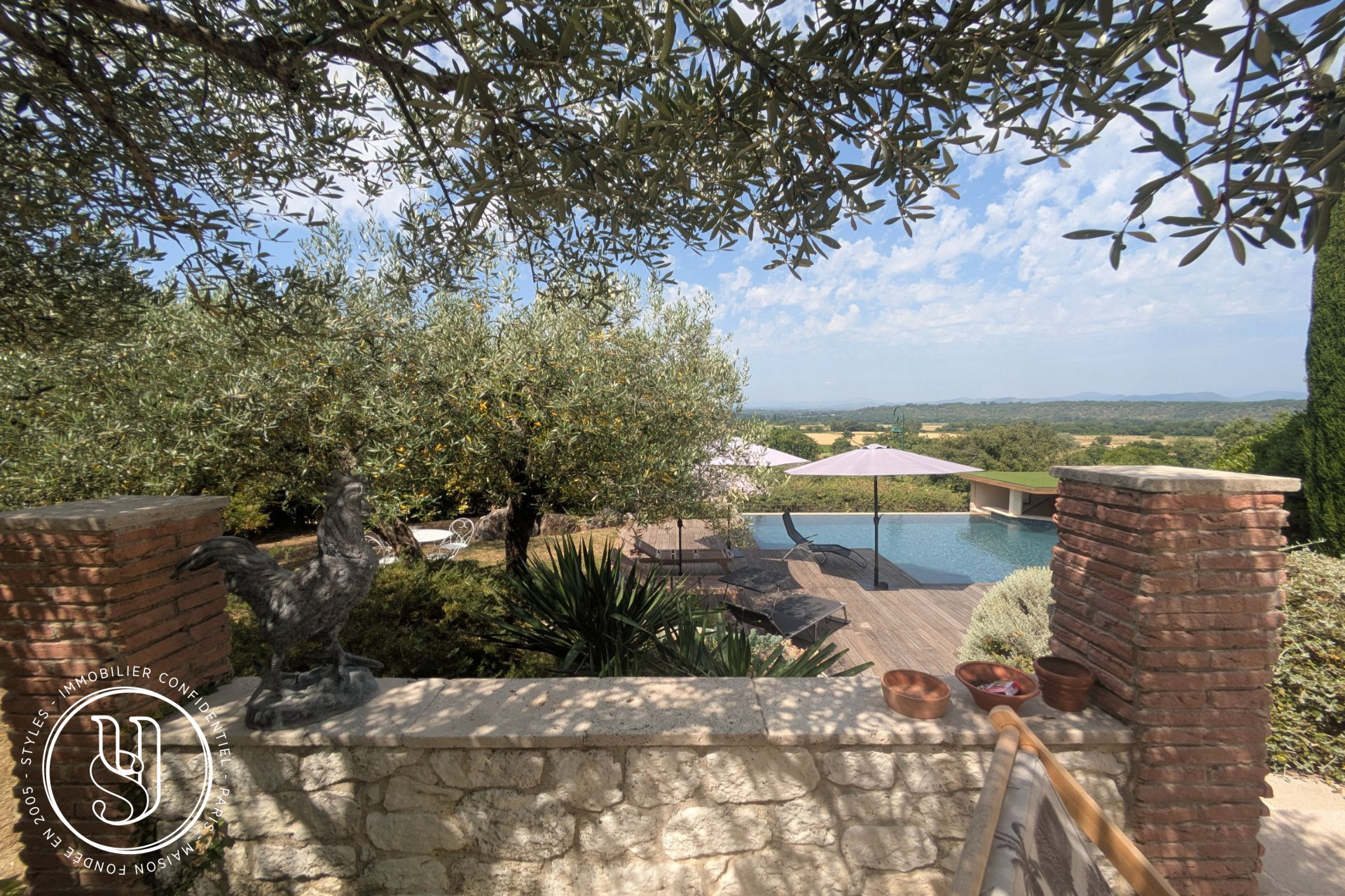 Uzès - - Cévennes, a charming house with an incredible view - image 2