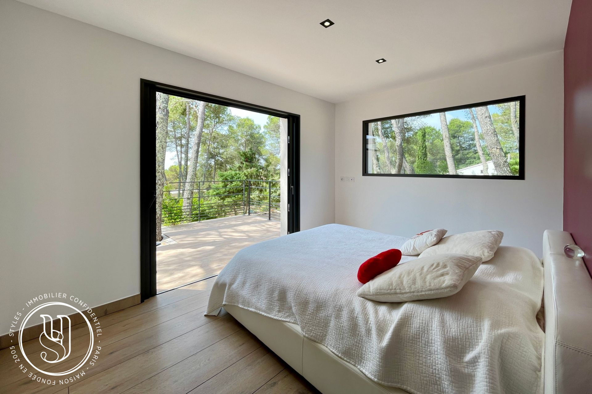 Nîmes - , a remarkable property with breathtaking views - image 17