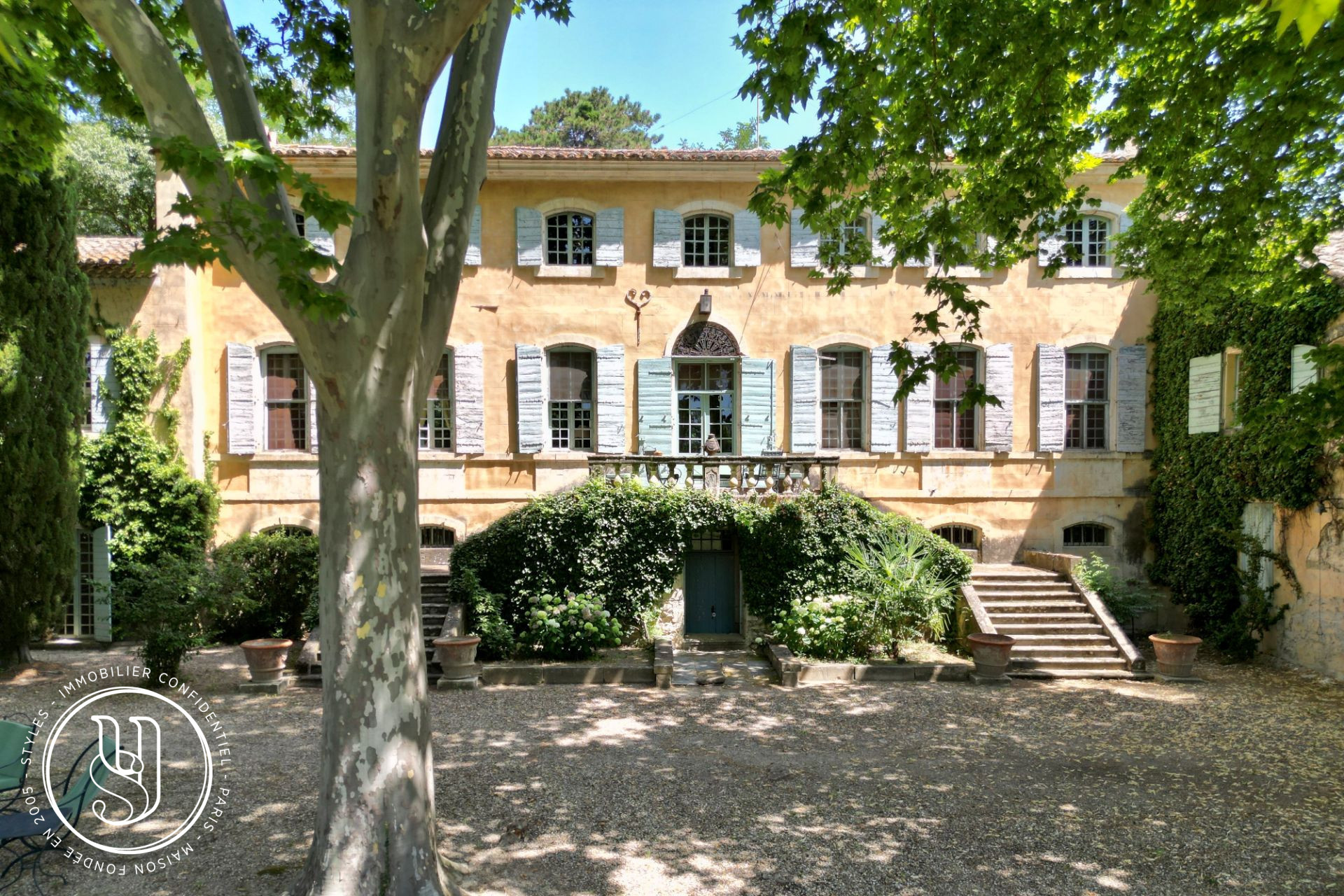 Saint-Rémy-de-Provence - proche, une maison de type bastide et son cachet préservé - image 11