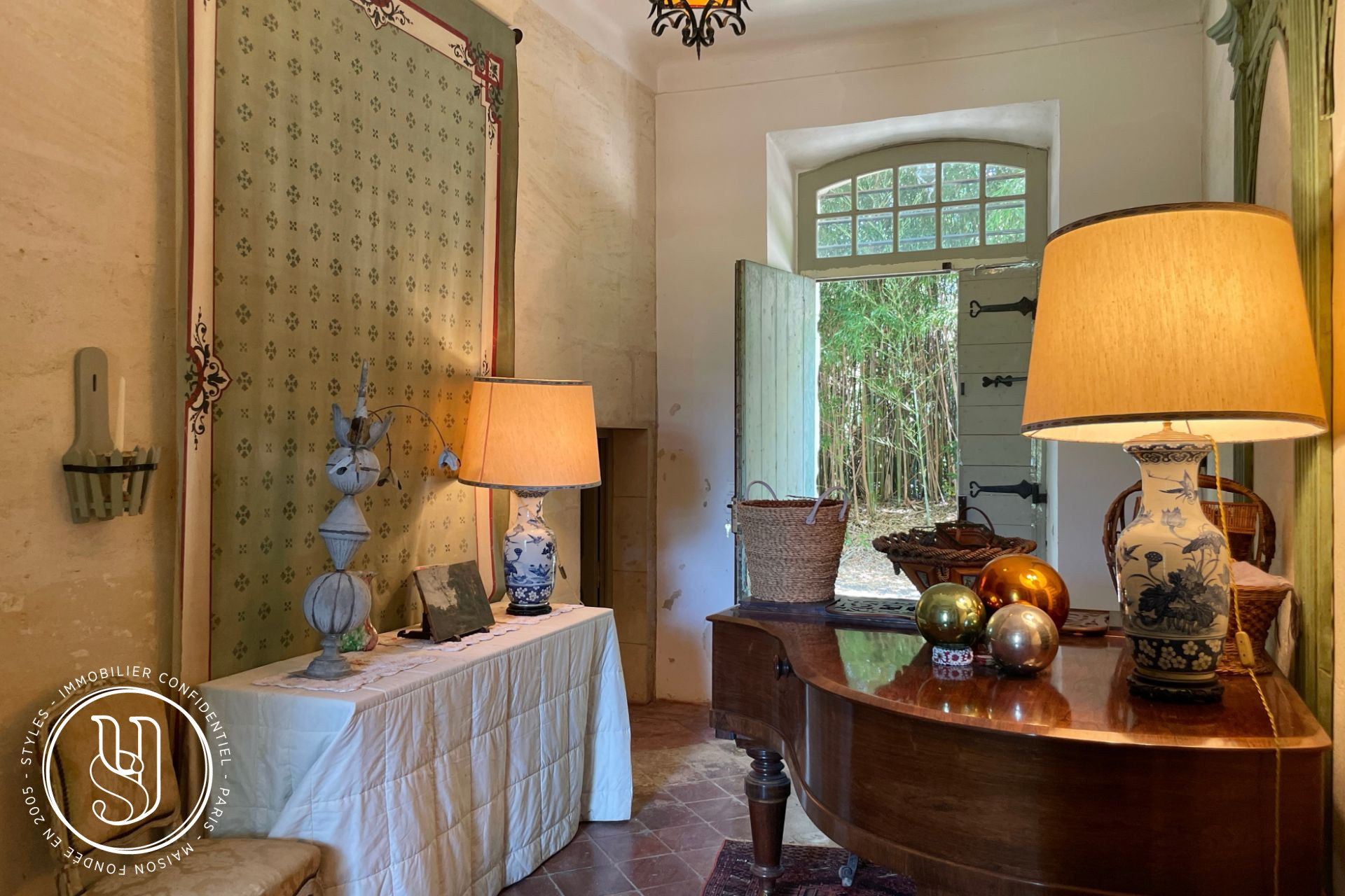 Saint-Rémy-de-Provence - proche, une maison de type bastide et son cachet préservé - image 15