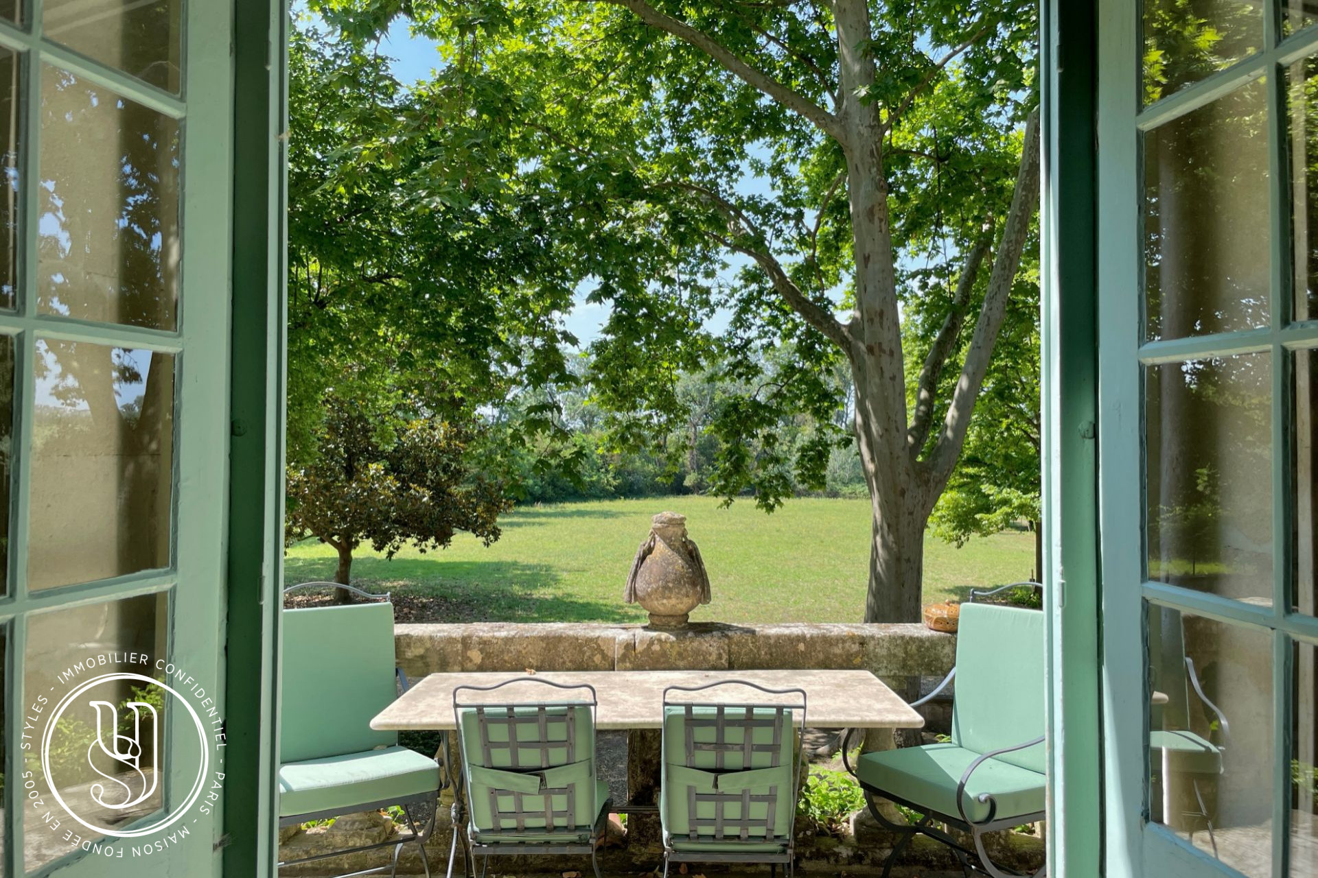 Saint-Rémy-de-Provence - proche, une maison de type bastide et son cachet préservé - image 12