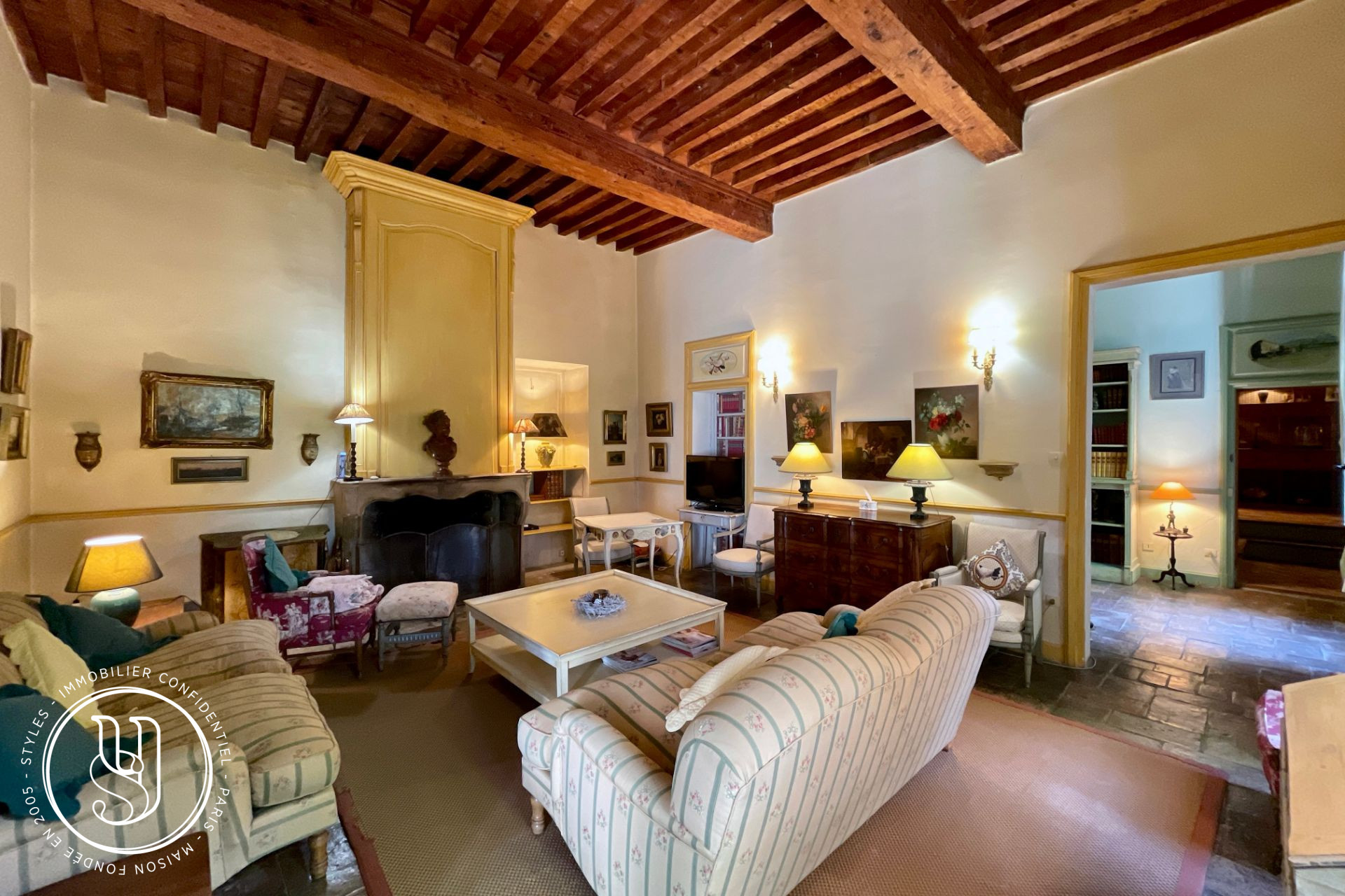 Saint-Rémy-de-Provence - proche, une maison de type bastide et son cachet préservé - image 6
