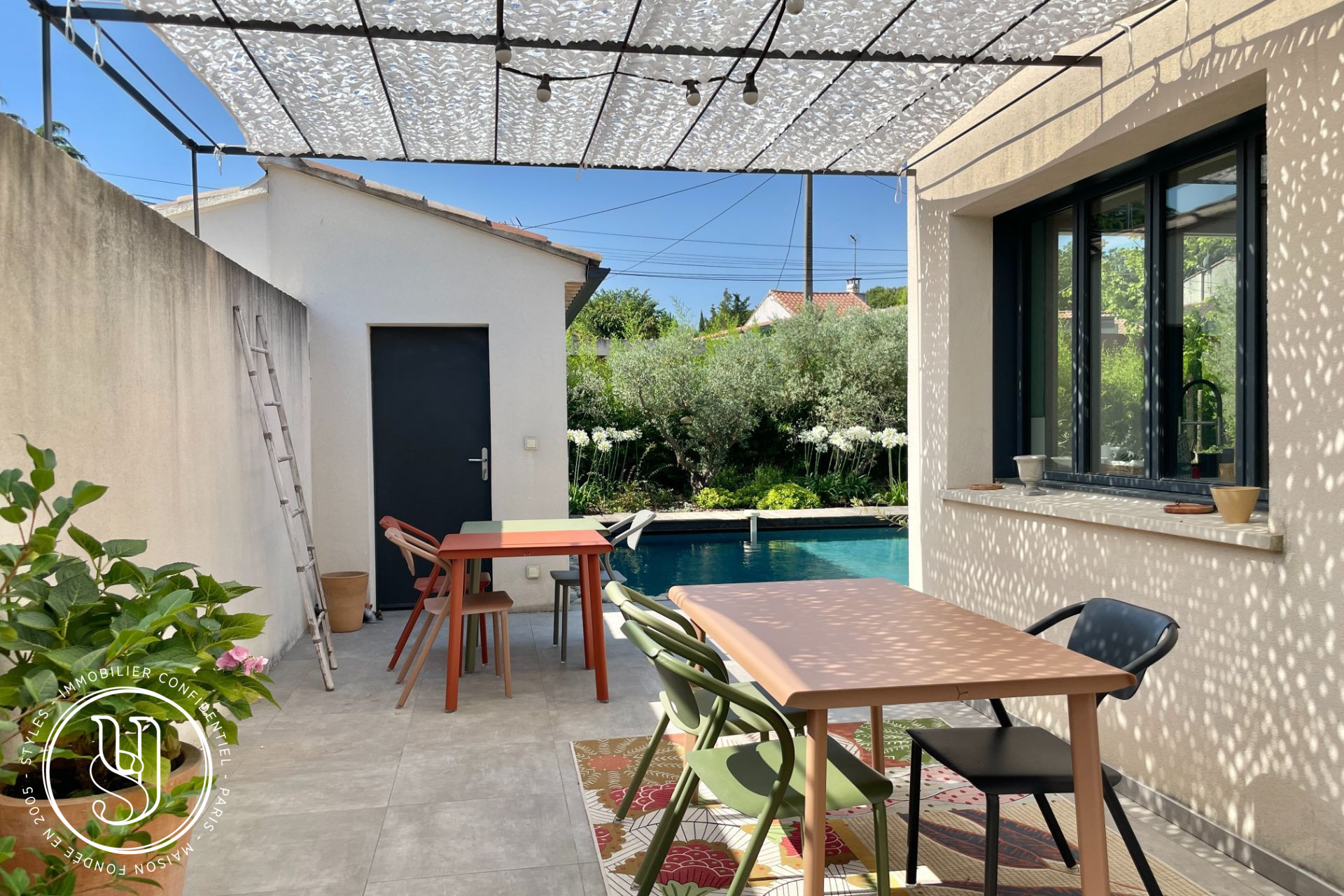 Saint-Rémy-de-Provence - Une villa contemporaine d''exception face aux Alpilles - image 10