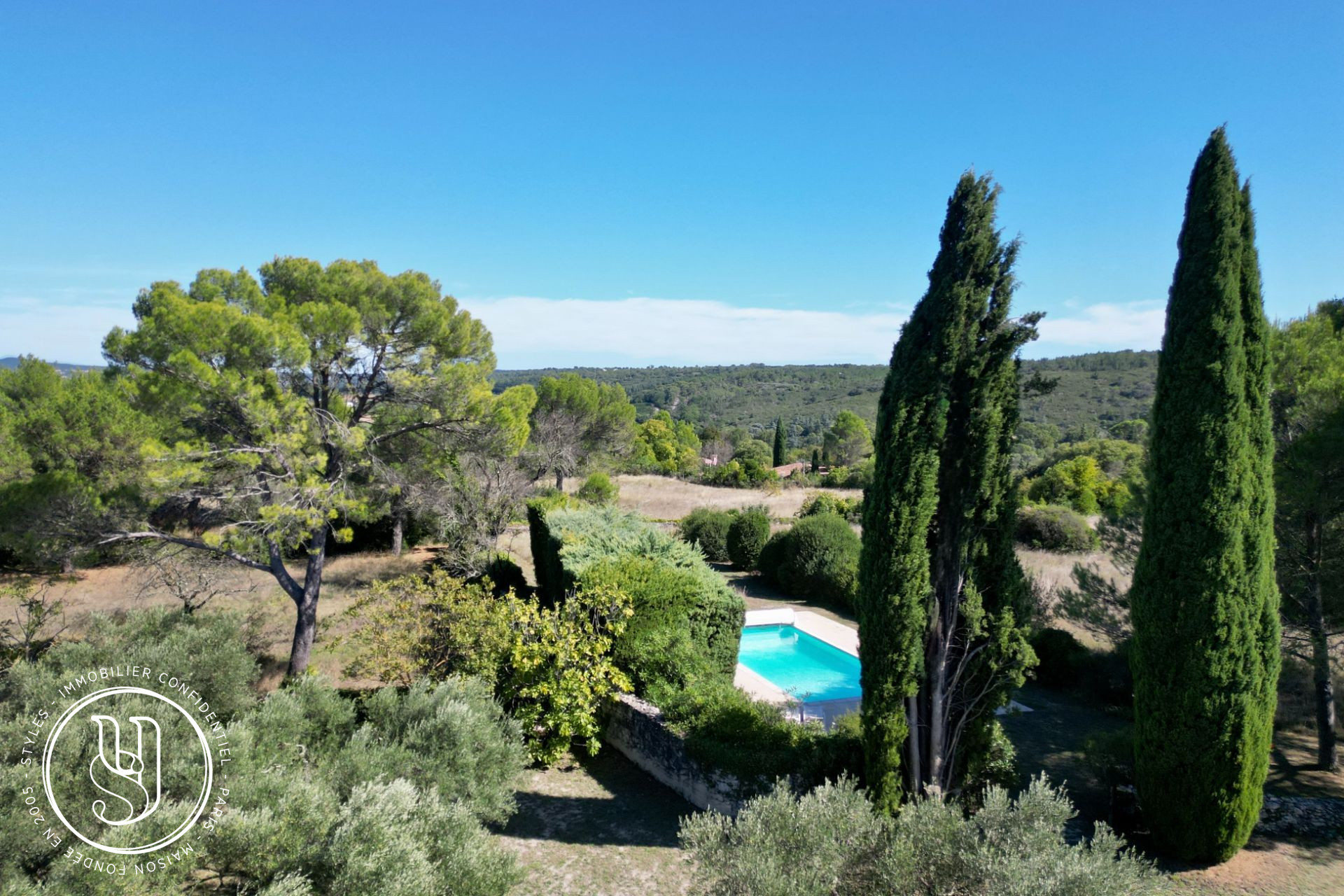 Uzès - 10 minutes walk from Place aux Herbes, surrounded by nature - image 18