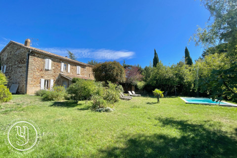 Uzès - nearby, an old farmhouse, its beautiful garden, and its outbui - image 1