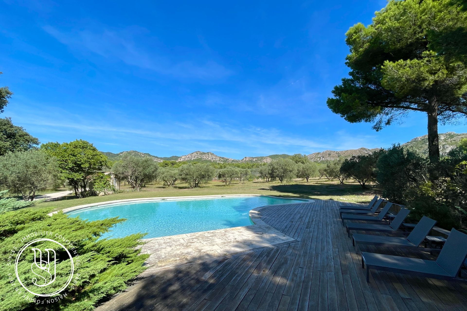 Les Baux-de-Provence - en panorama, vivre en symphonie avec les Alpilles - image 2