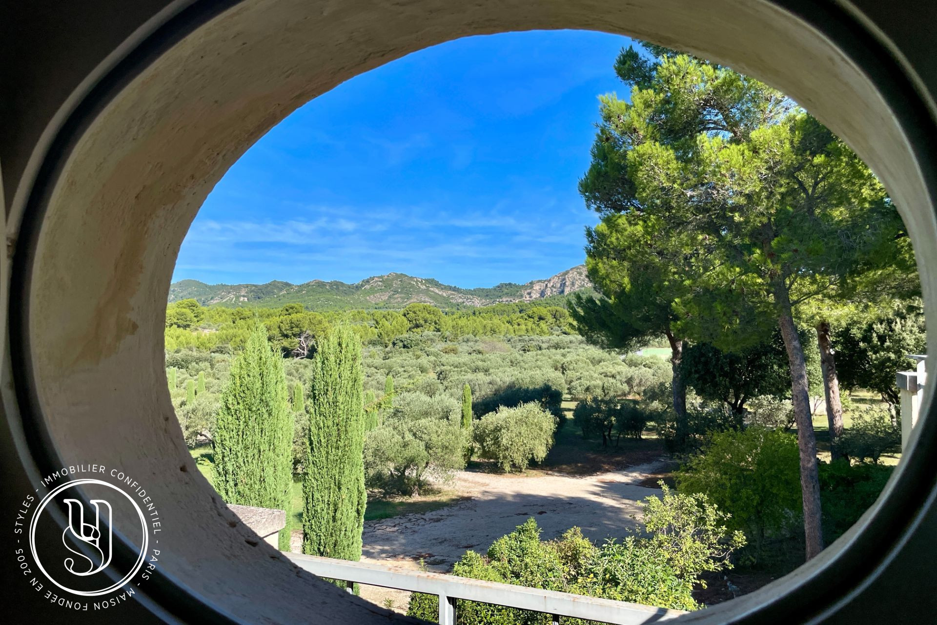 Les Baux-de-Provence - en panorama, vivre en symphonie avec les Alpilles - image 17
