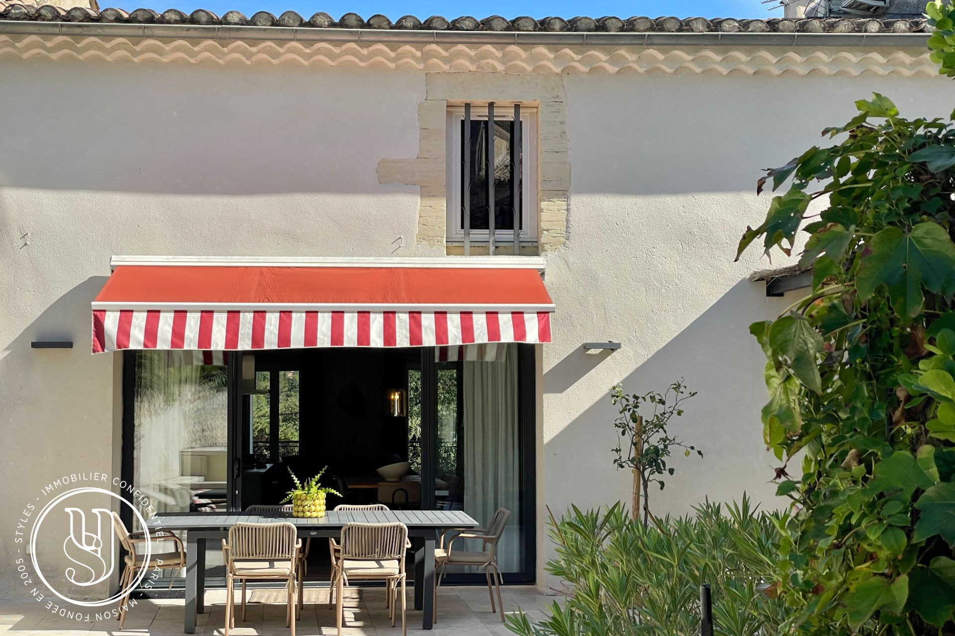 Uzès - A rural feel in the center of Uzès - image 12